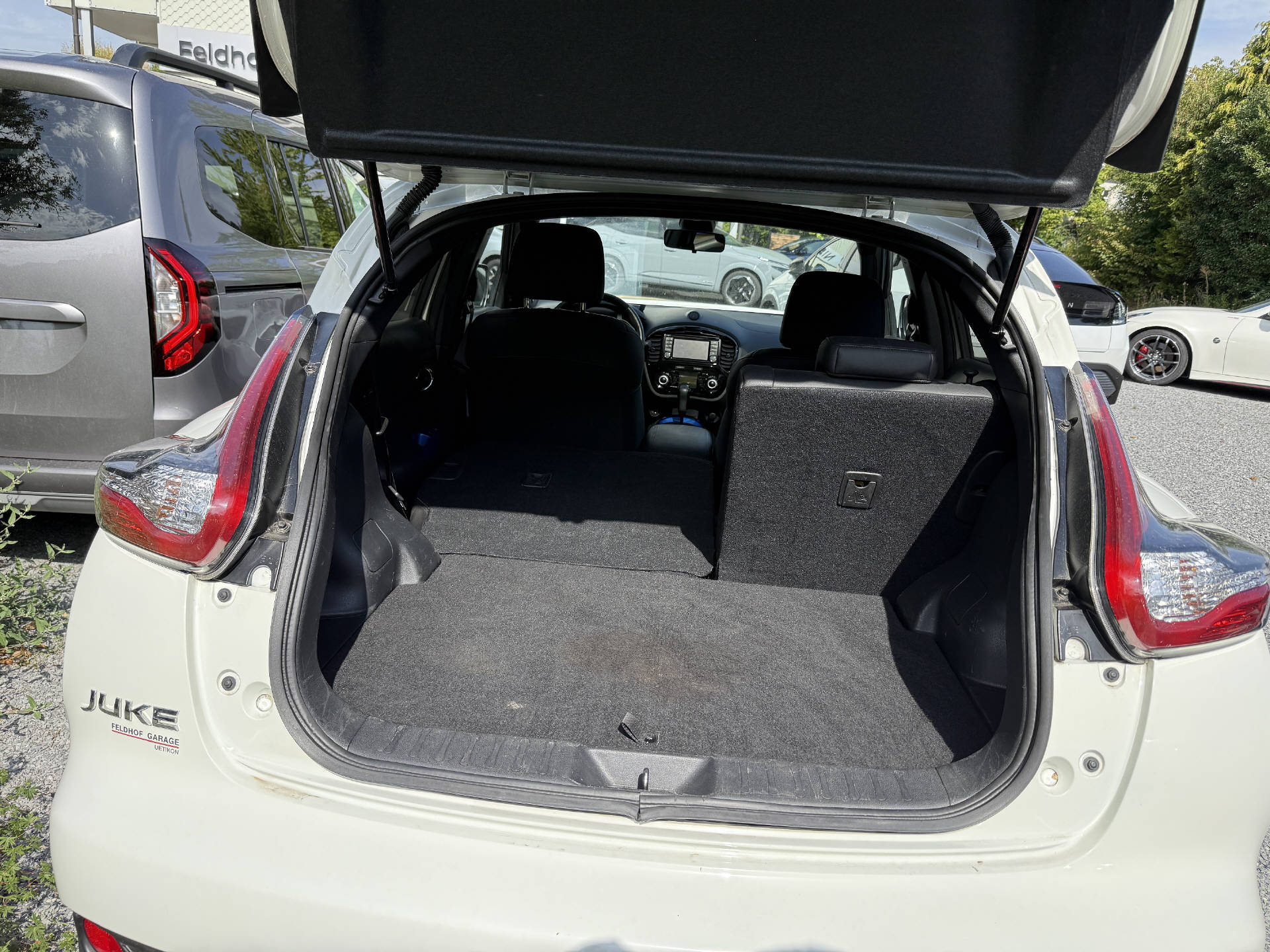 NISSAN Juke 1.6 DIG-T Tekna 4x4-image-3