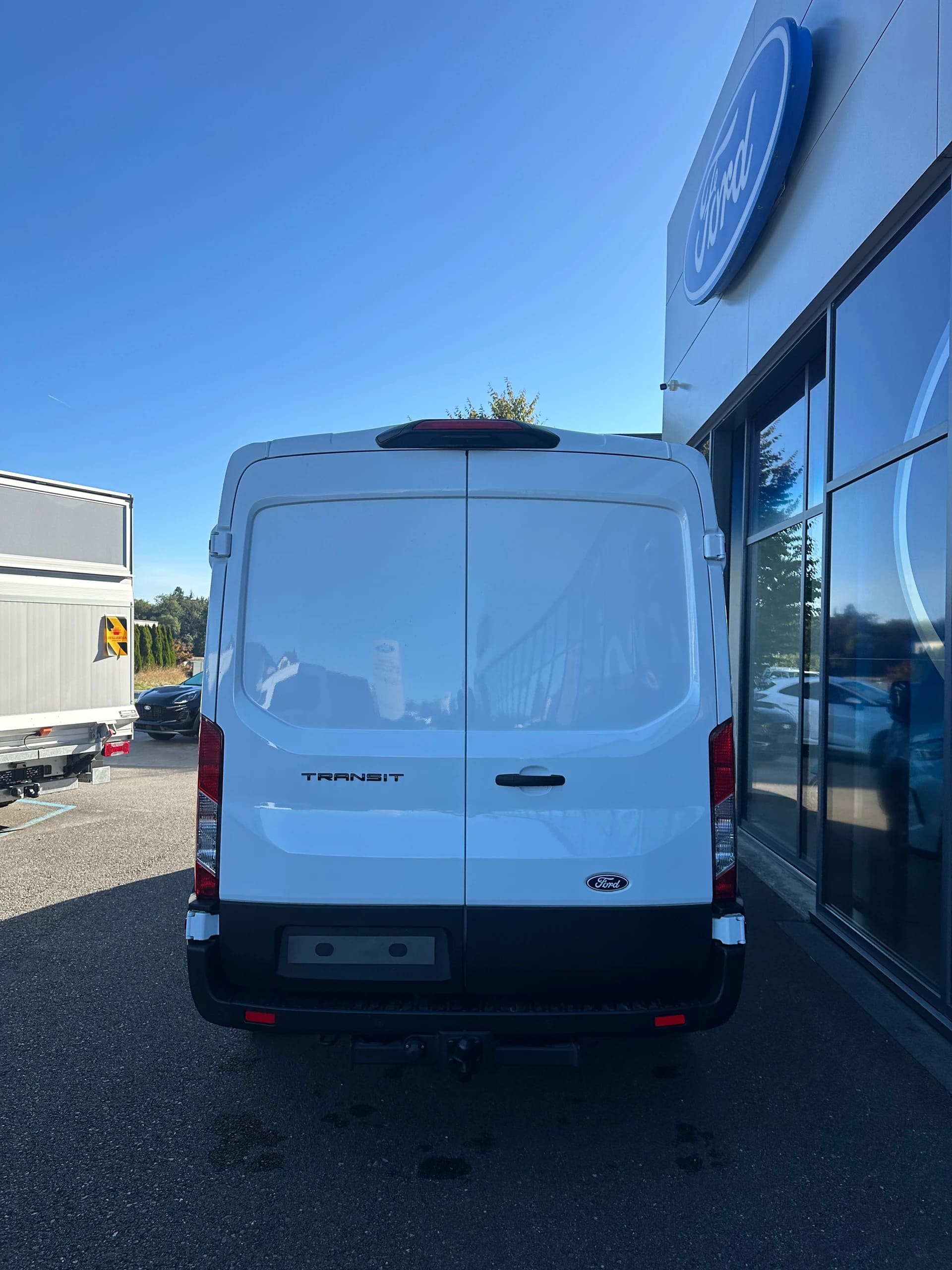 FORD Transit van 350 L3H2 2.0 EcoBl Trend/165CV/HD/Aut.-image-4