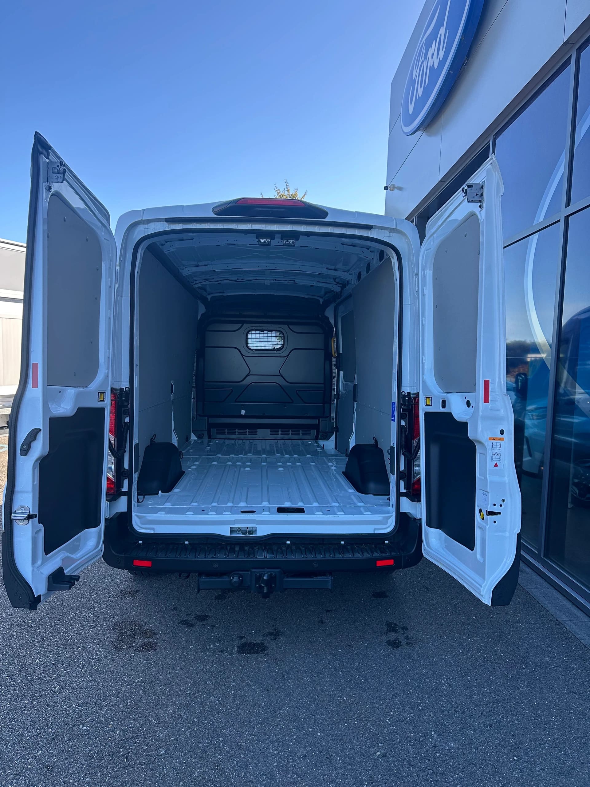 FORD Transit van 350 L3H2 2.0 EcoBl Trend/165CV/HD/Aut.-image-5