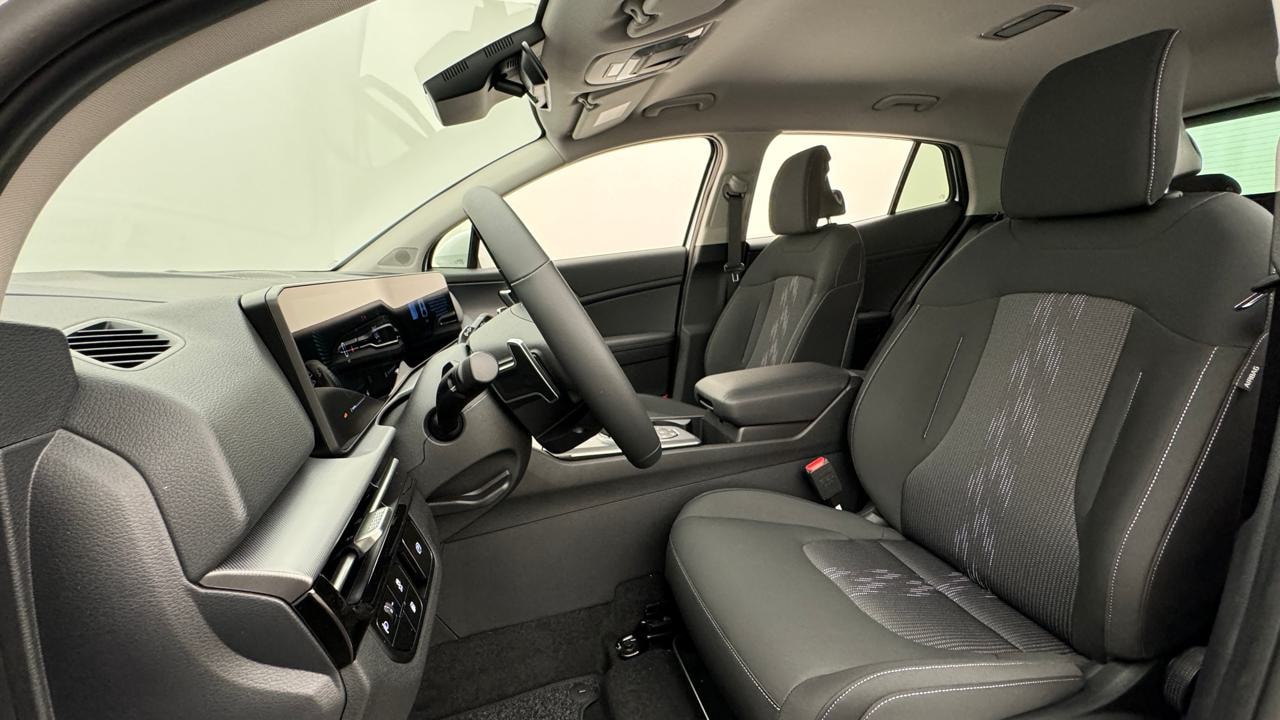 KIA Sportage 1.6T-GDi PHEV Limited 4x4-image-4