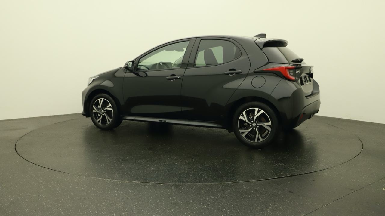 TOYOTA Yaris 1.5 Sport e-CVT-image-2