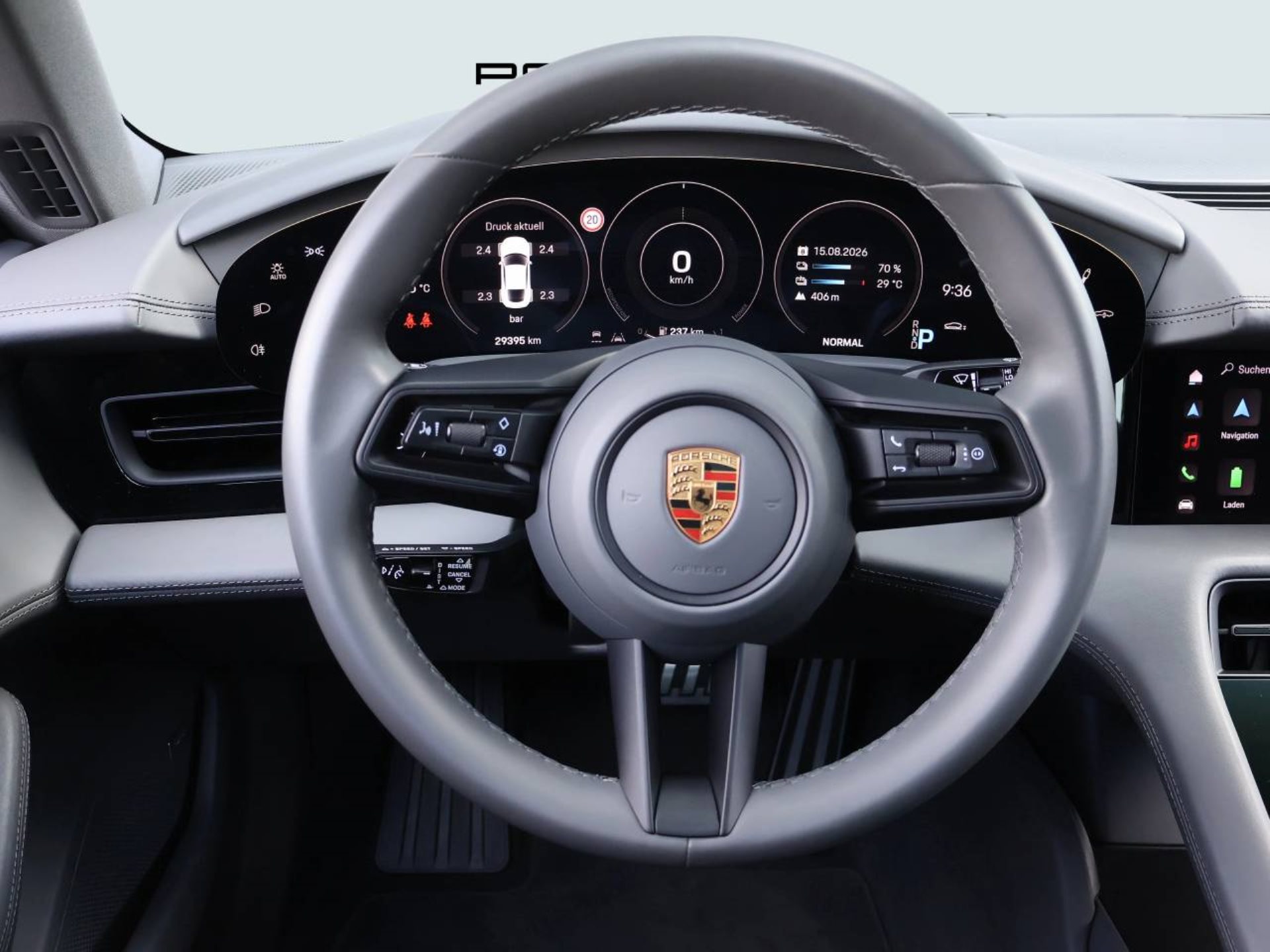 PORSCHE Taycan 4S-image-12