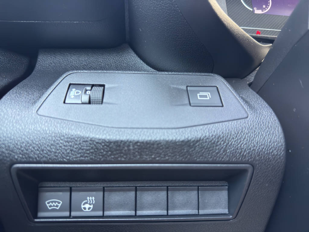 TOYOTA PROACE CITY Van L2 1.2 Active-image-8