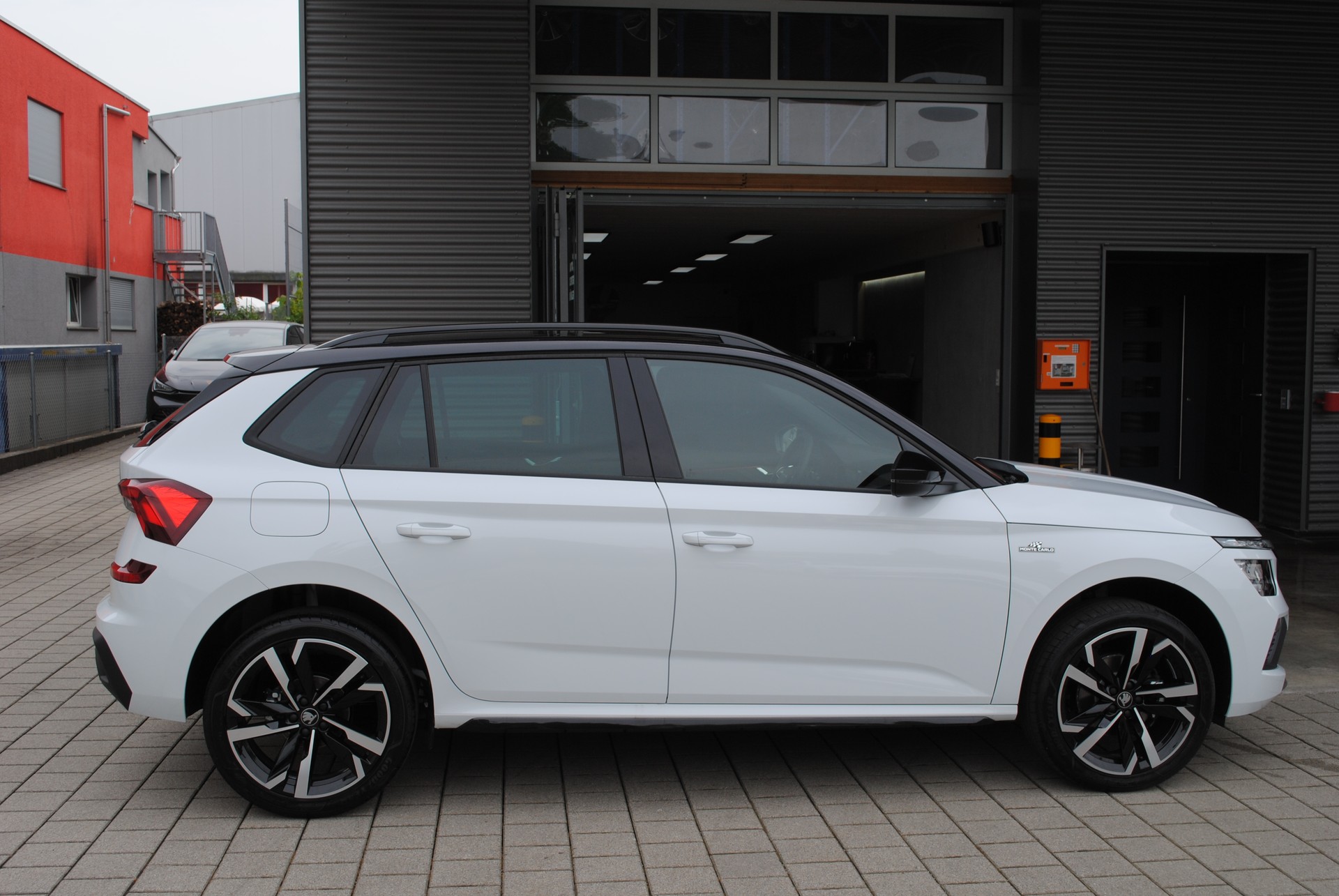 SKODA Kamiq 1.5 TSI Monte Carlo DSG-image-6