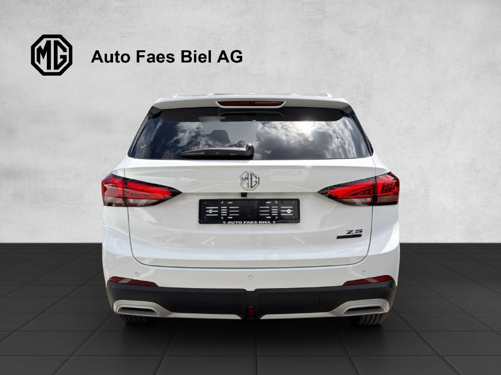 MG ZS 1.5 Hybrid+ Luxury-image-4