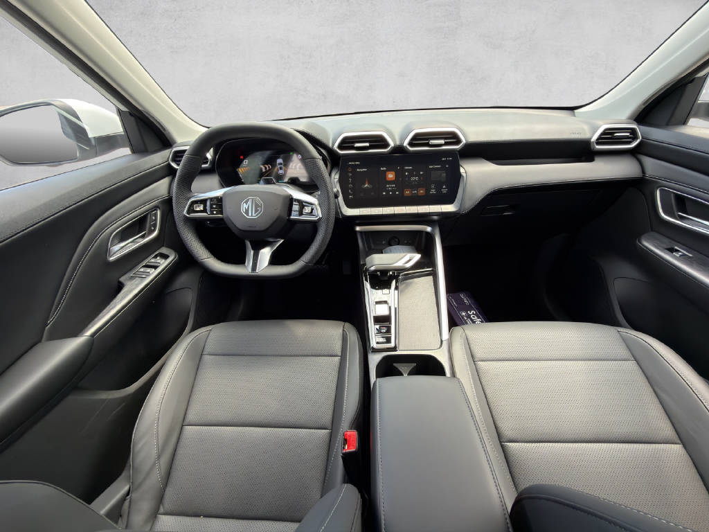 MG ZS 1.5 Hybrid+ Luxury-image-8