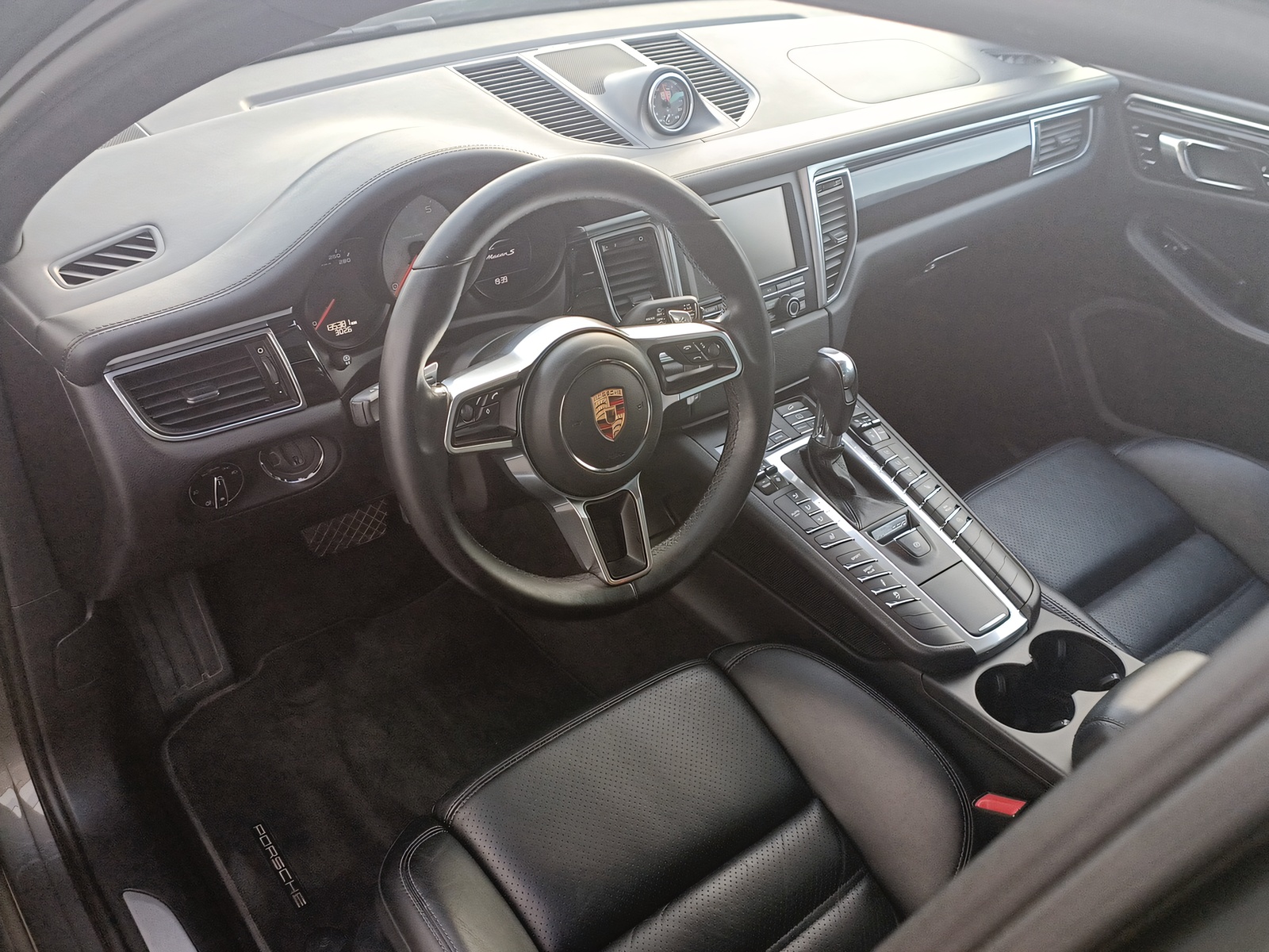 PORSCHE Macan S PDK-image-14