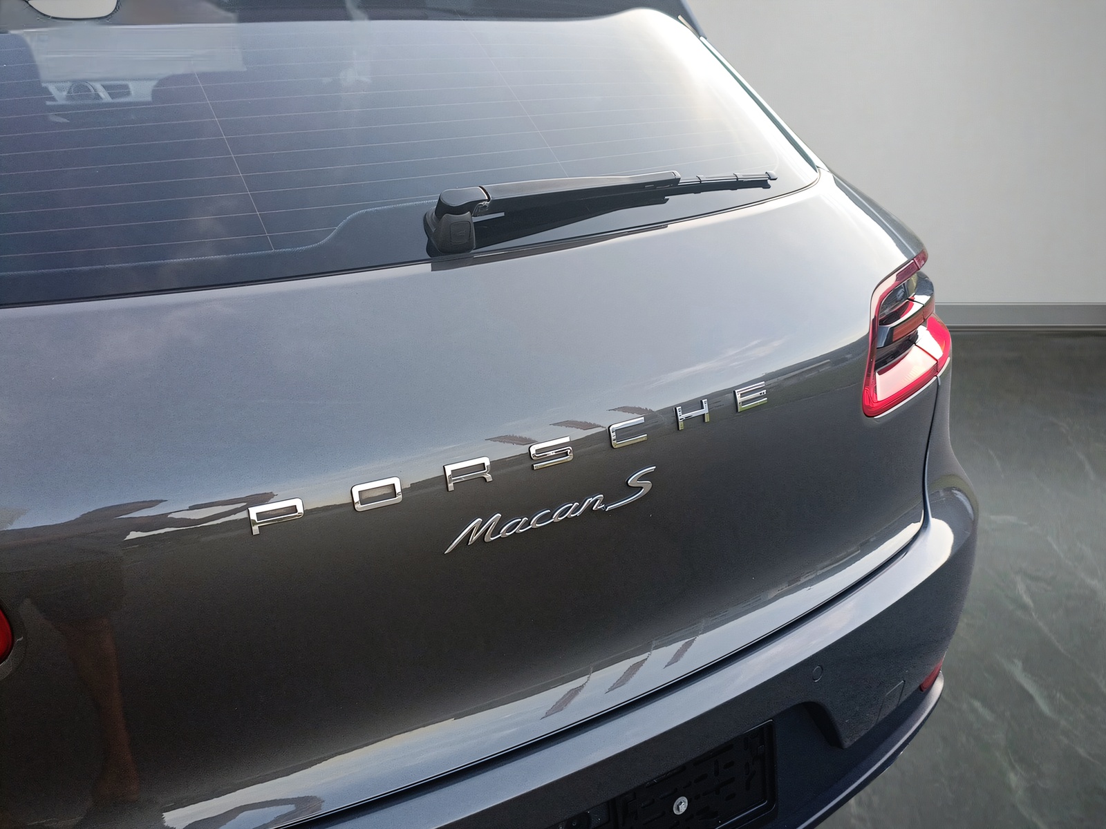 PORSCHE Macan S PDK-image-10