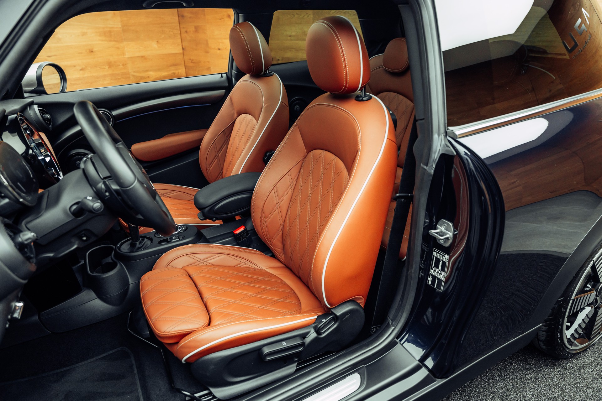 MINI Cooper S Enigmatic Black Metallic-image-6