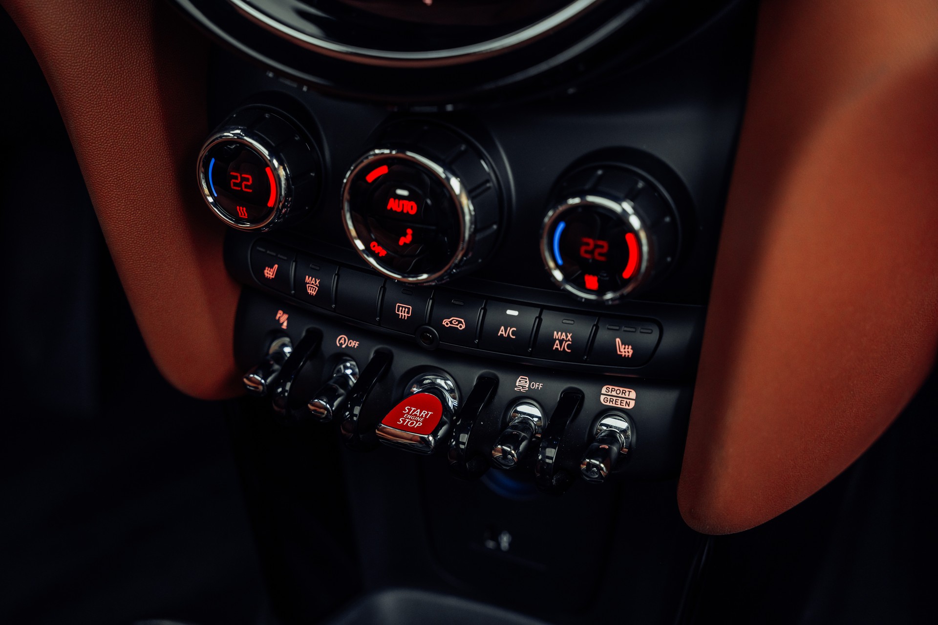 MINI Cooper S Enigmatic Black Metallic-image-14