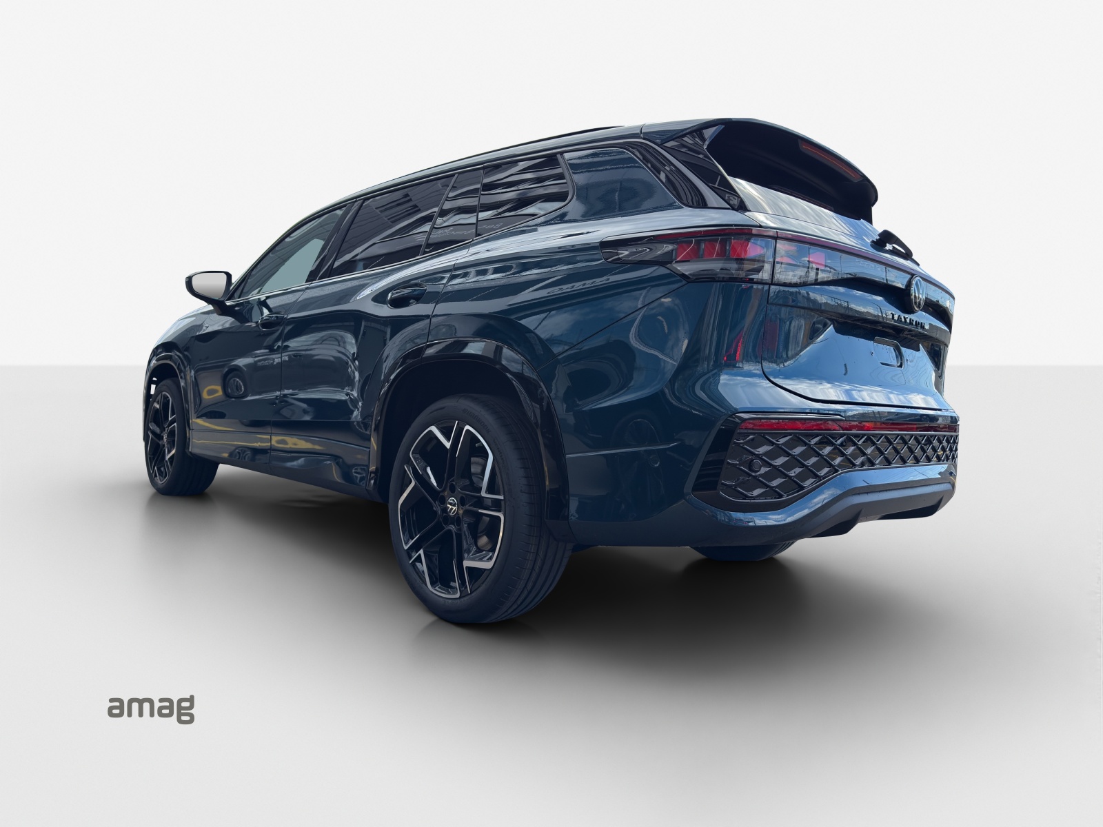 VW Tayron 2.0 TSI R-Line United DSG 4Motion-image-2