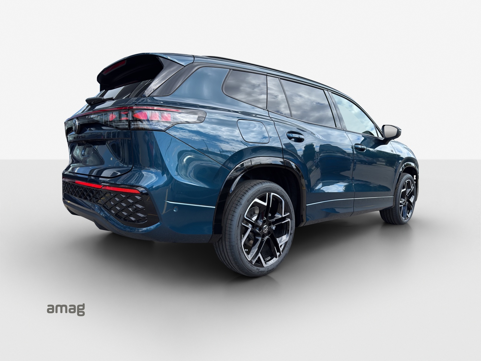 VW Tayron 2.0 TSI R-Line United DSG 4Motion-image-4