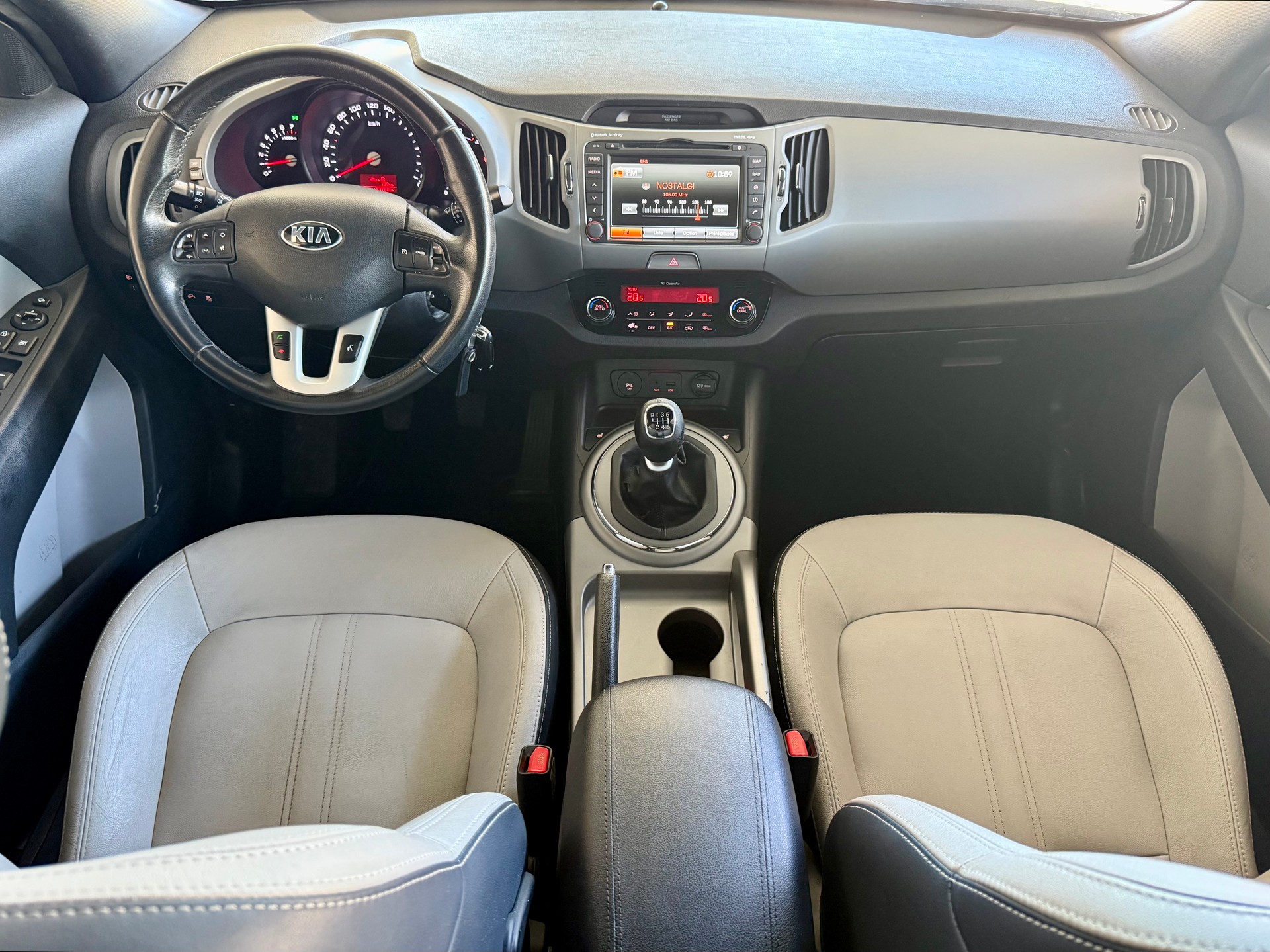 KIA Sportage 1.6 GDi Swiss Eco Edition 2WD-image-14