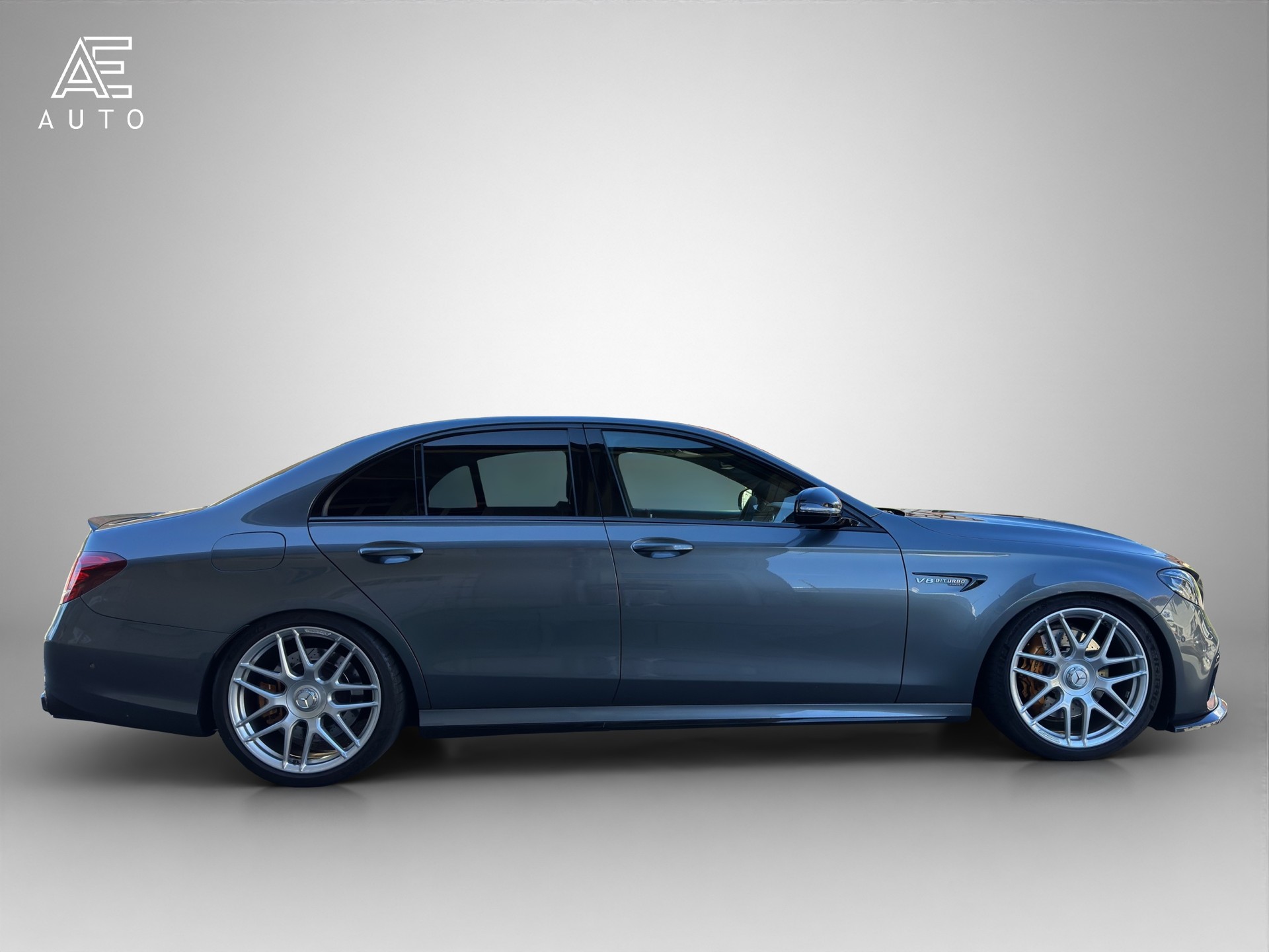 MERCEDES-BENZ E 63 AMG 4 Matic 9G-Tronic-image-7