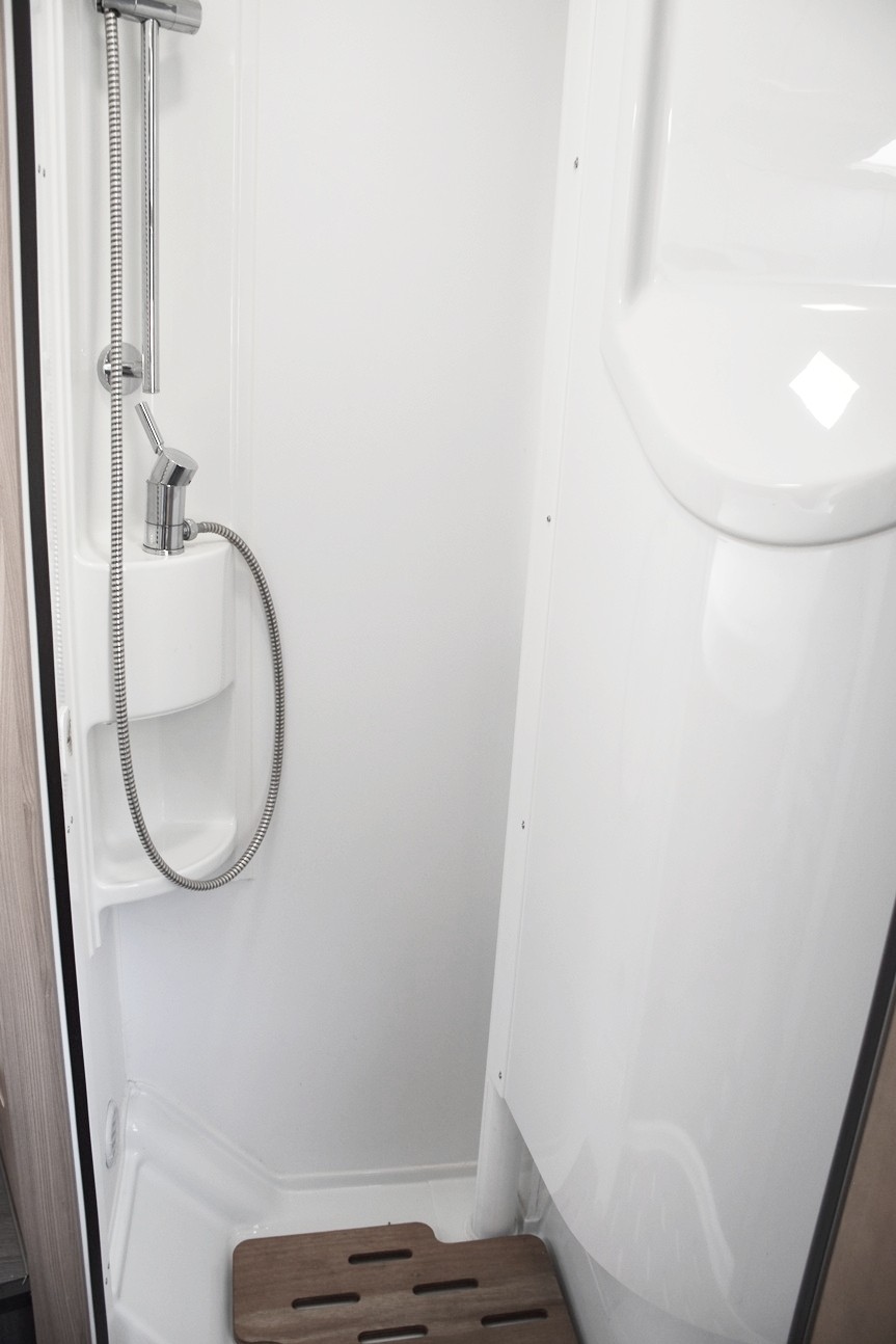 ADRIA MATRIX 600 SC PLUS 2,3 DIESEL 9G-AUTOMAT FIAT DUCATO MJ 160-image-13