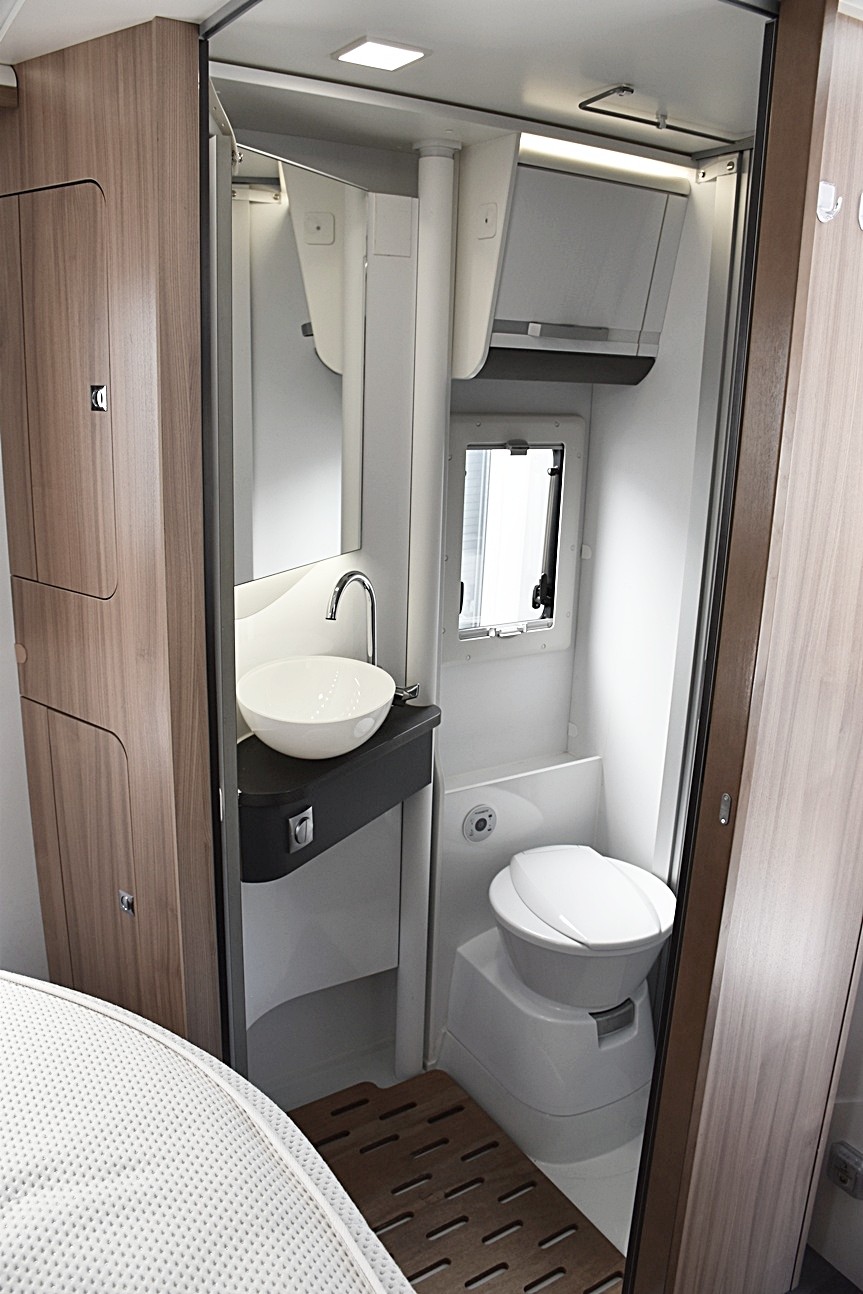 ADRIA MATRIX 600 SC PLUS 2,3 DIESEL 9G-AUTOMAT FIAT DUCATO MJ 160-image-12