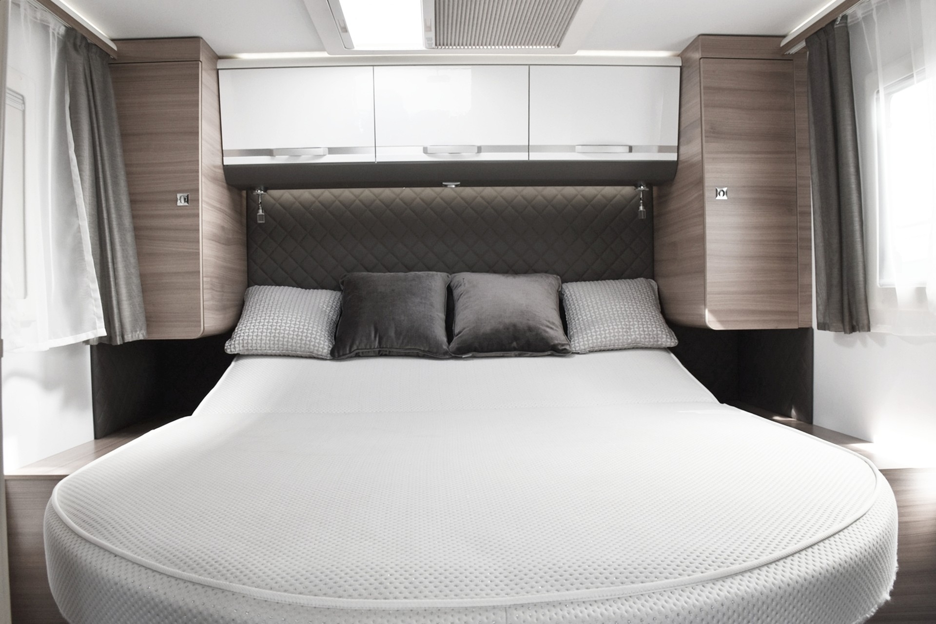 ADRIA MATRIX 600 SC PLUS 2,3 DIESEL 9G-AUTOMAT FIAT DUCATO MJ 160-image-6