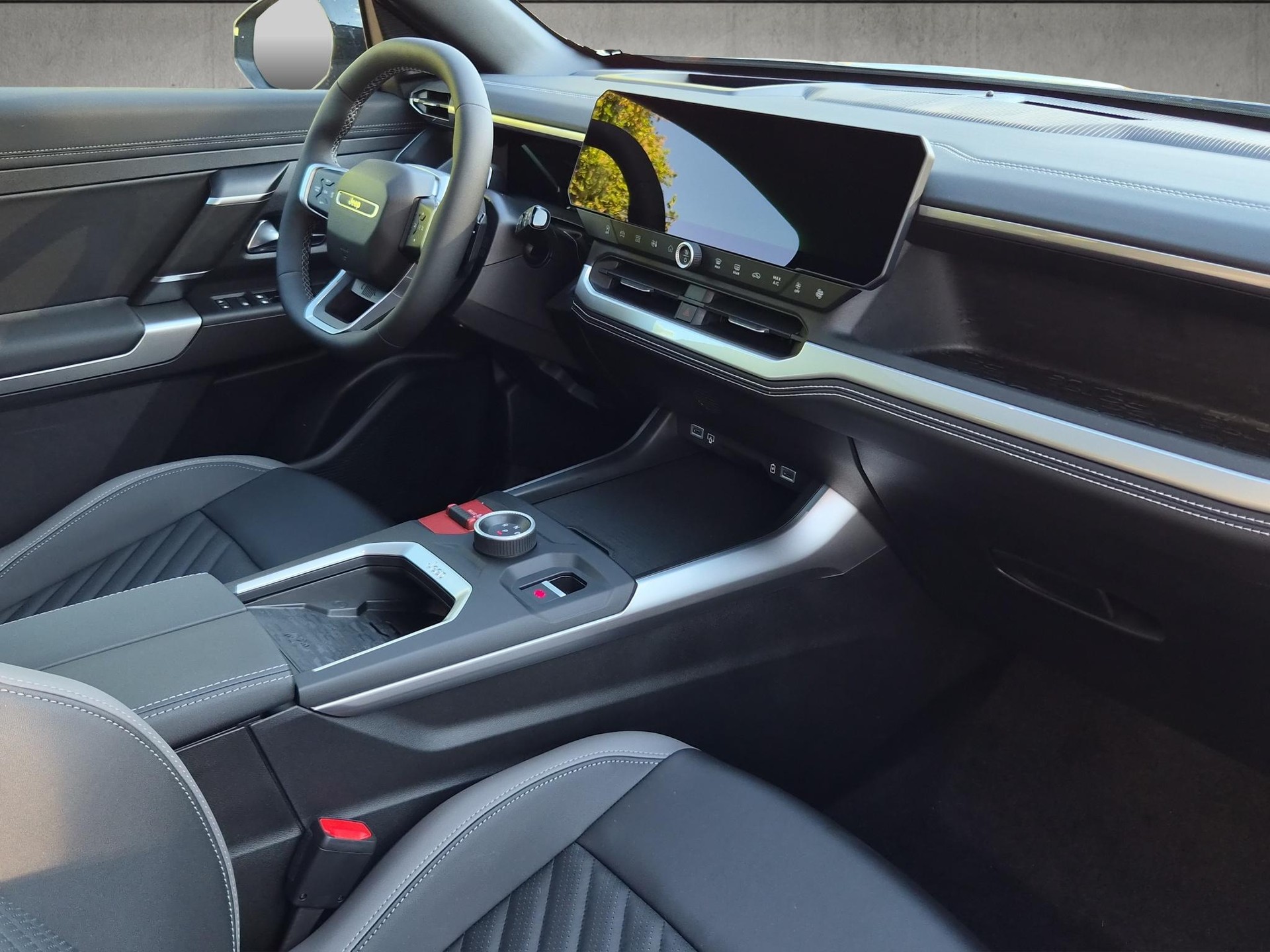 JEEP Compass 1.2 MHEV First Edition-image-11