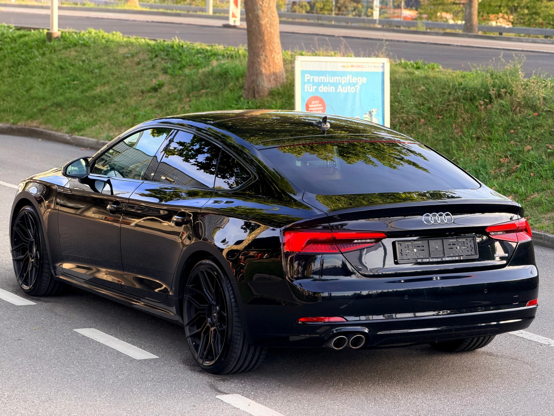 AUDI A5 Sportback 2.0 TDI quattro S-tronic-image-5