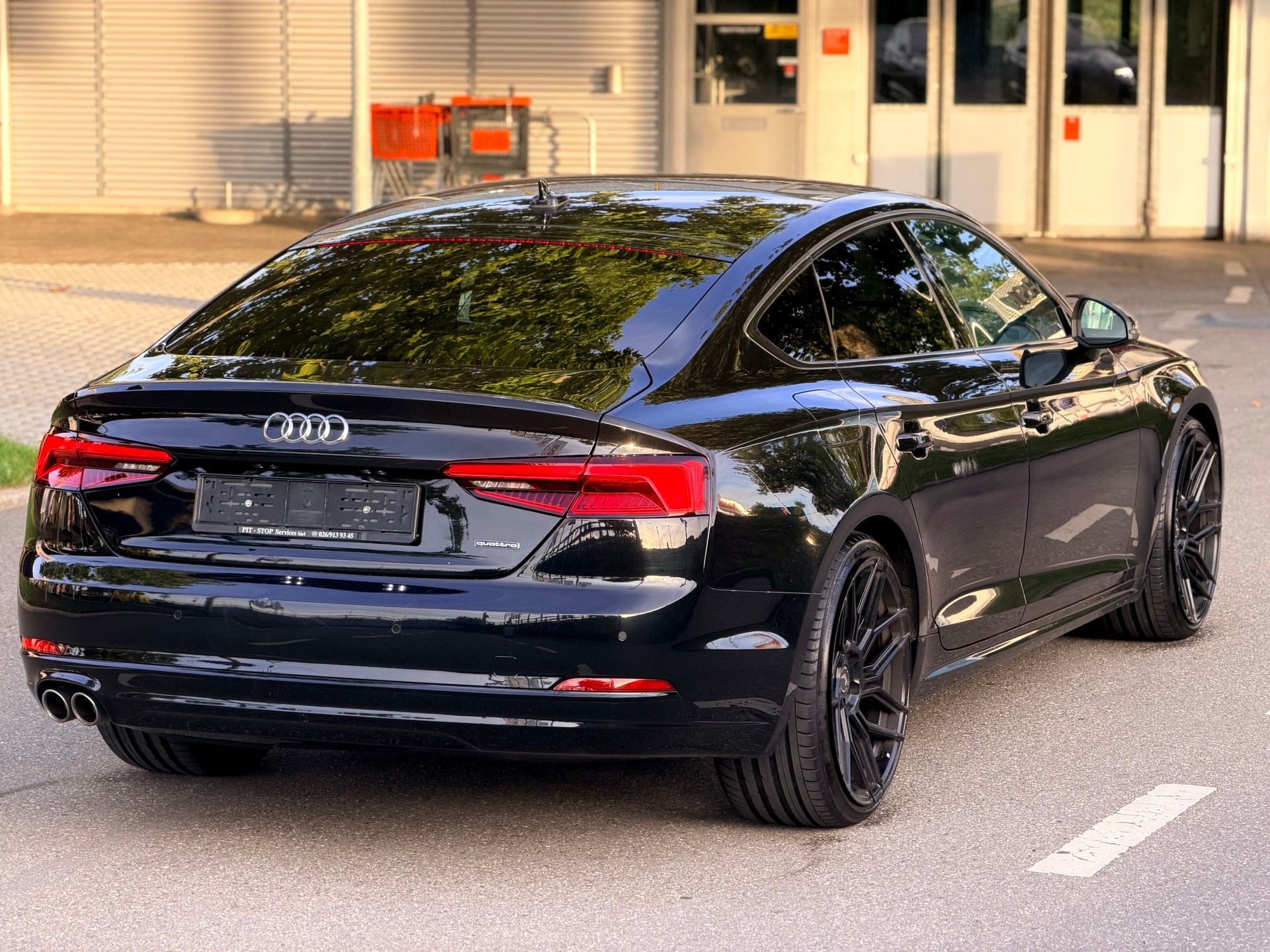 AUDI A5 Sportback 2.0 TDI quattro S-tronic-image-4