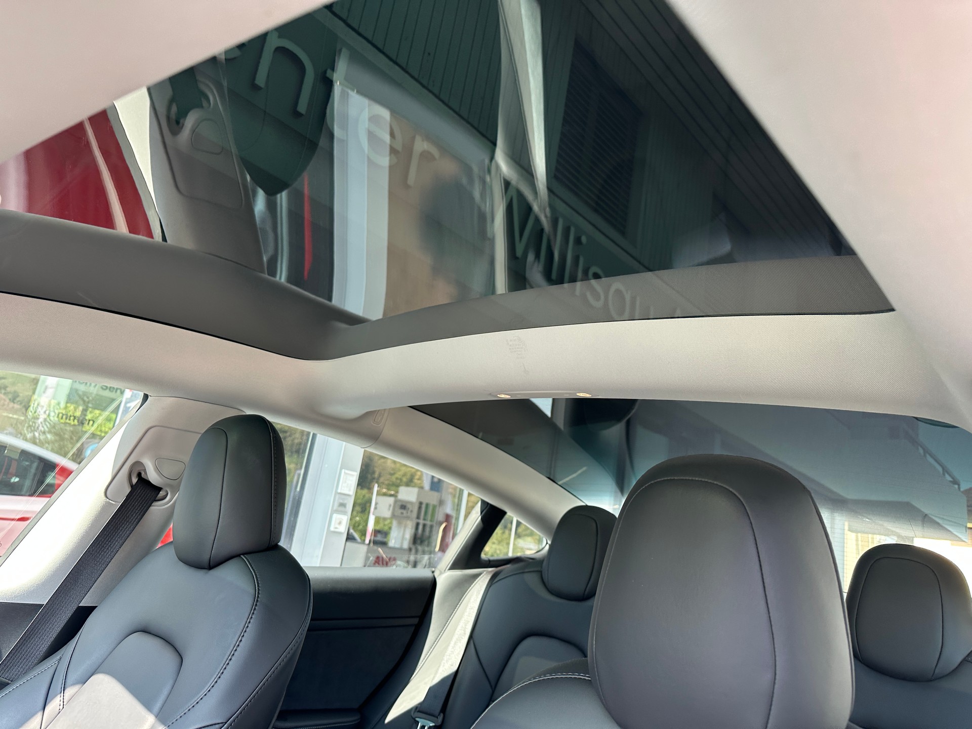 TESLA Model 3 Performance Dual Motor AWD-image-9
