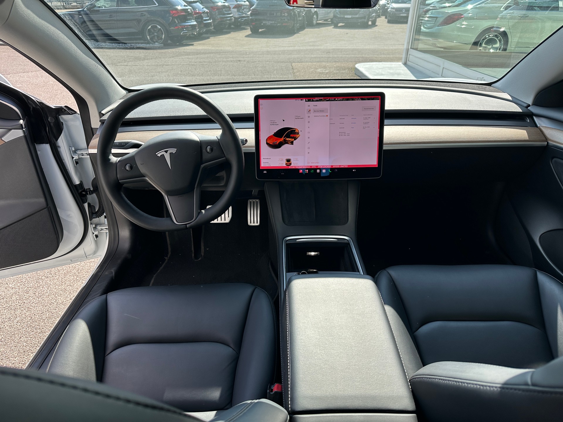 TESLA Model 3 Performance Dual Motor AWD-image-11