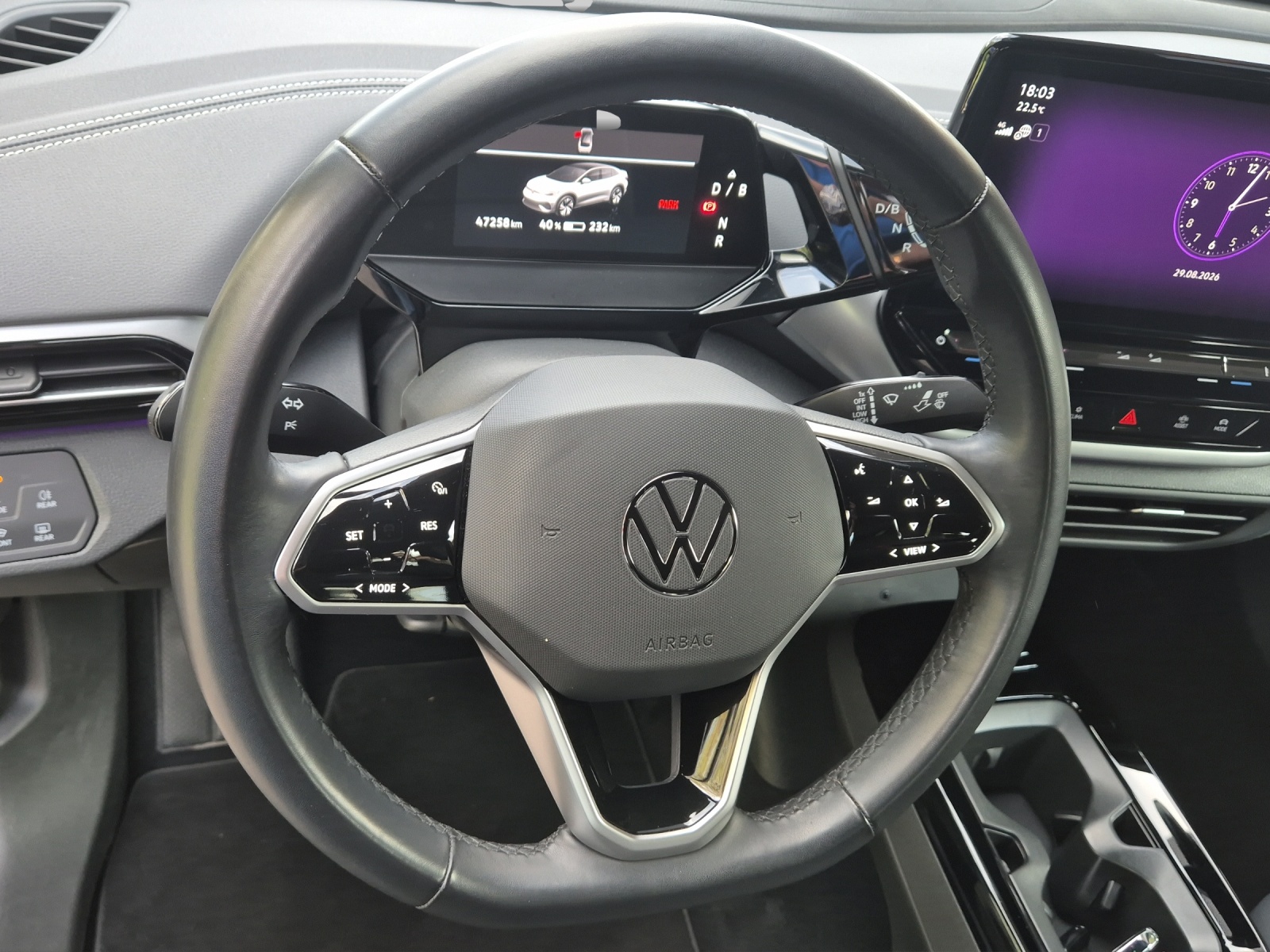 VW ID.5 Pro Performance 77 kWh 75 Edition-image-10