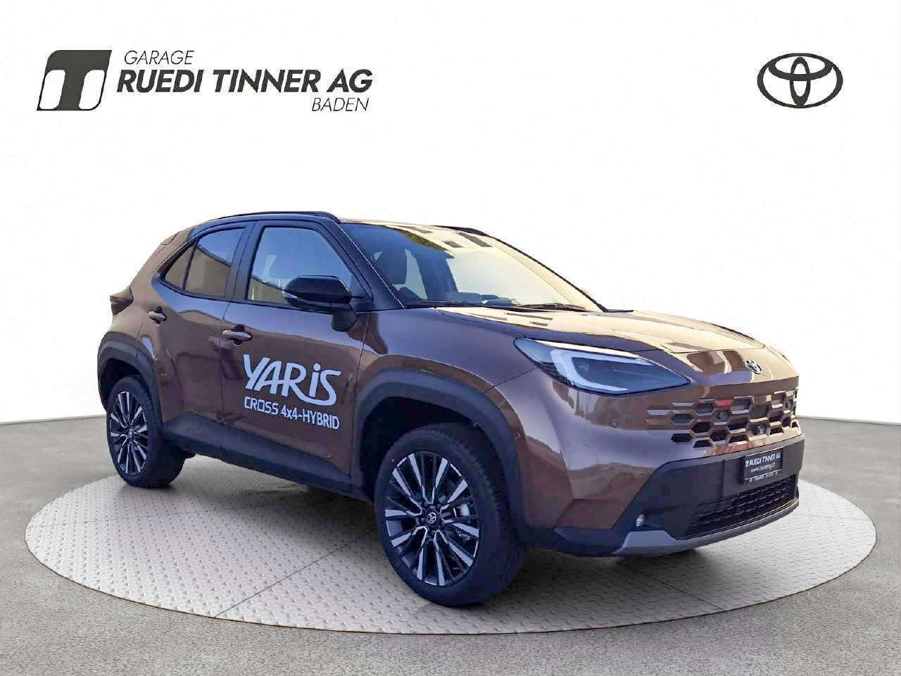 TOYOTA Yaris Cross 1.5 VVT-i HSD Premium AWD-i-showroom-element-2