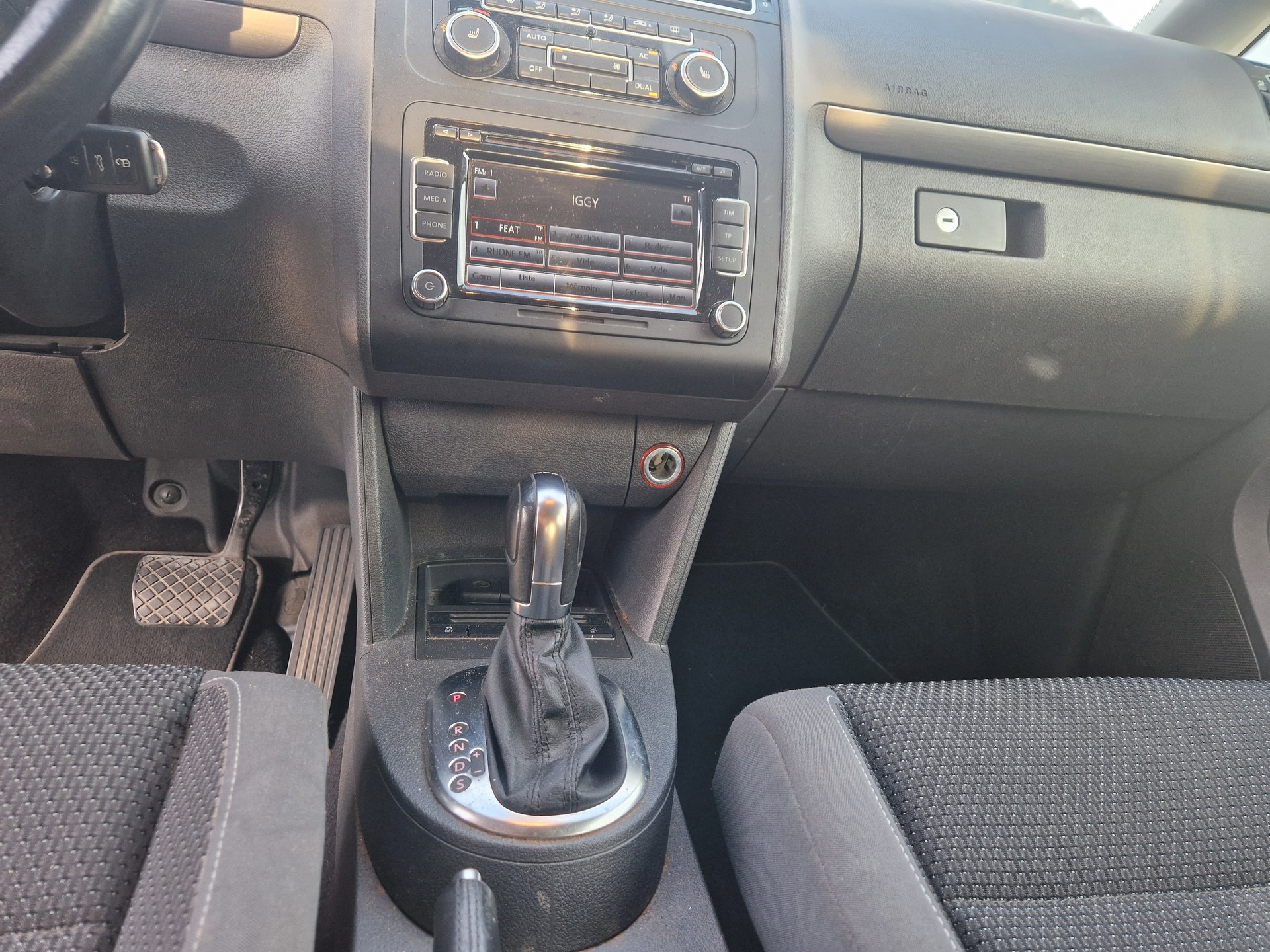 VW Touran 1.4 TSI Highline DSG-image-9