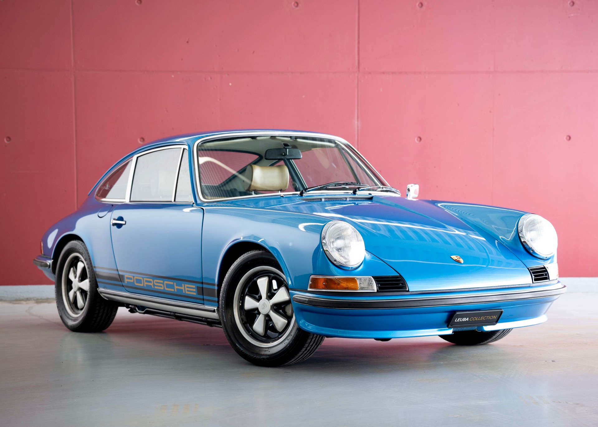 PORSCHE 911 2.4 E Oil trap (Swiss car, MY72, 1 of 1'124 produced, restored by Porsche specialist, mint condition, matching number)-image-0
