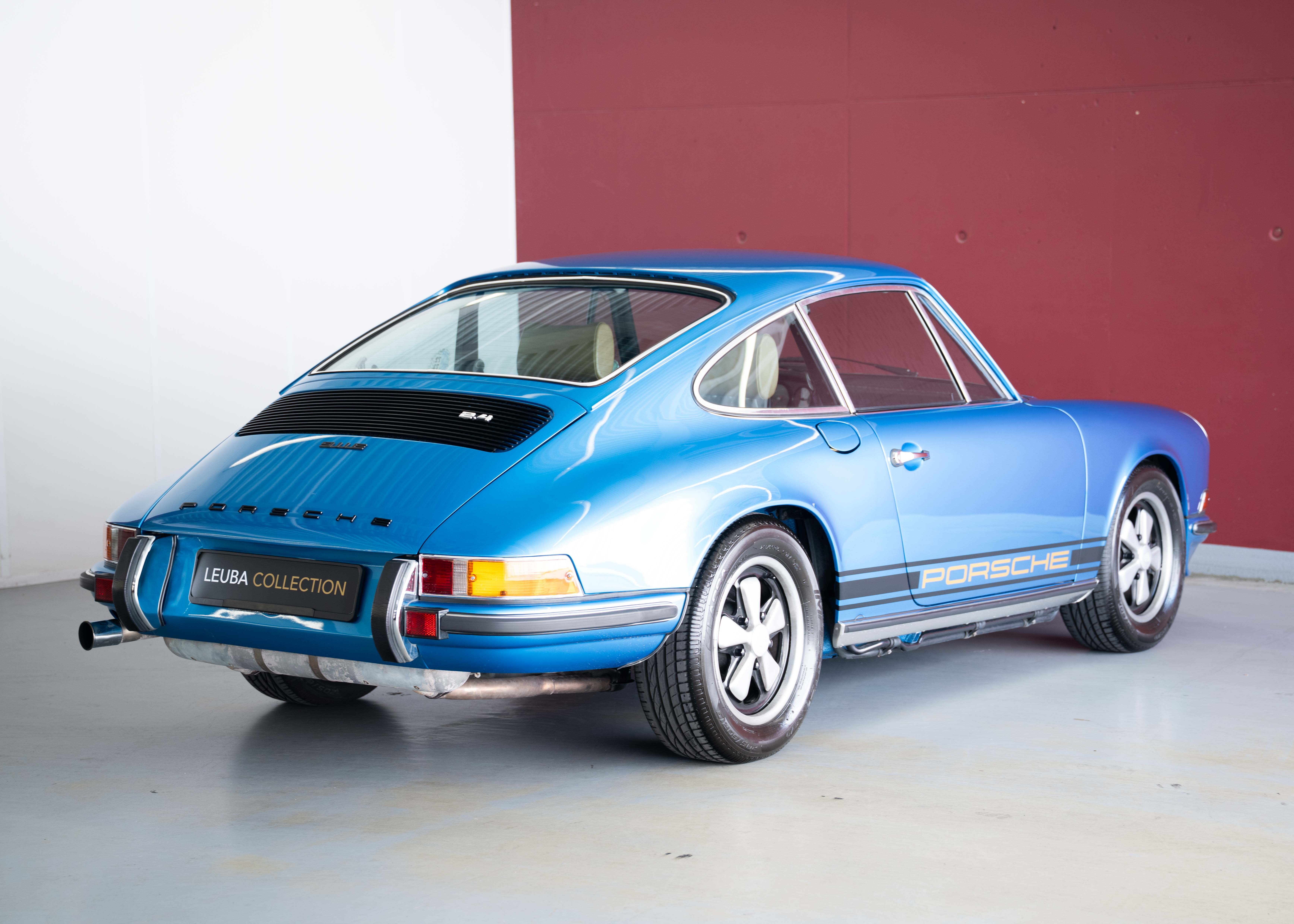 Image PORSCHE 911 911 2.4 E Oil trap (Swiss car, MY72, 1 of 1'124 produced, restored by Porsche specialist, mint condition, matching number)