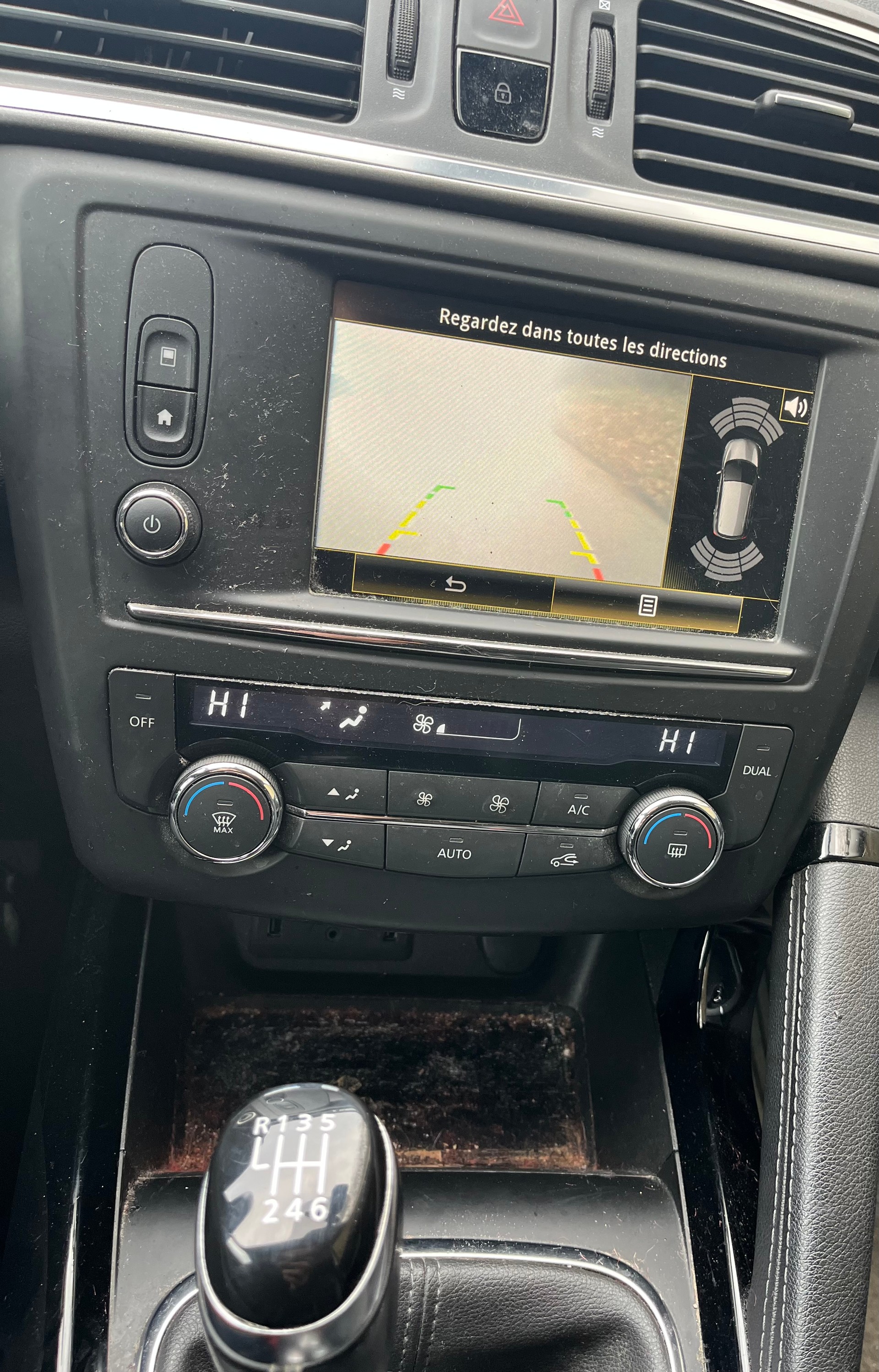RENAULT Kadjar 1.6 dCi Zen 4x4-image-8