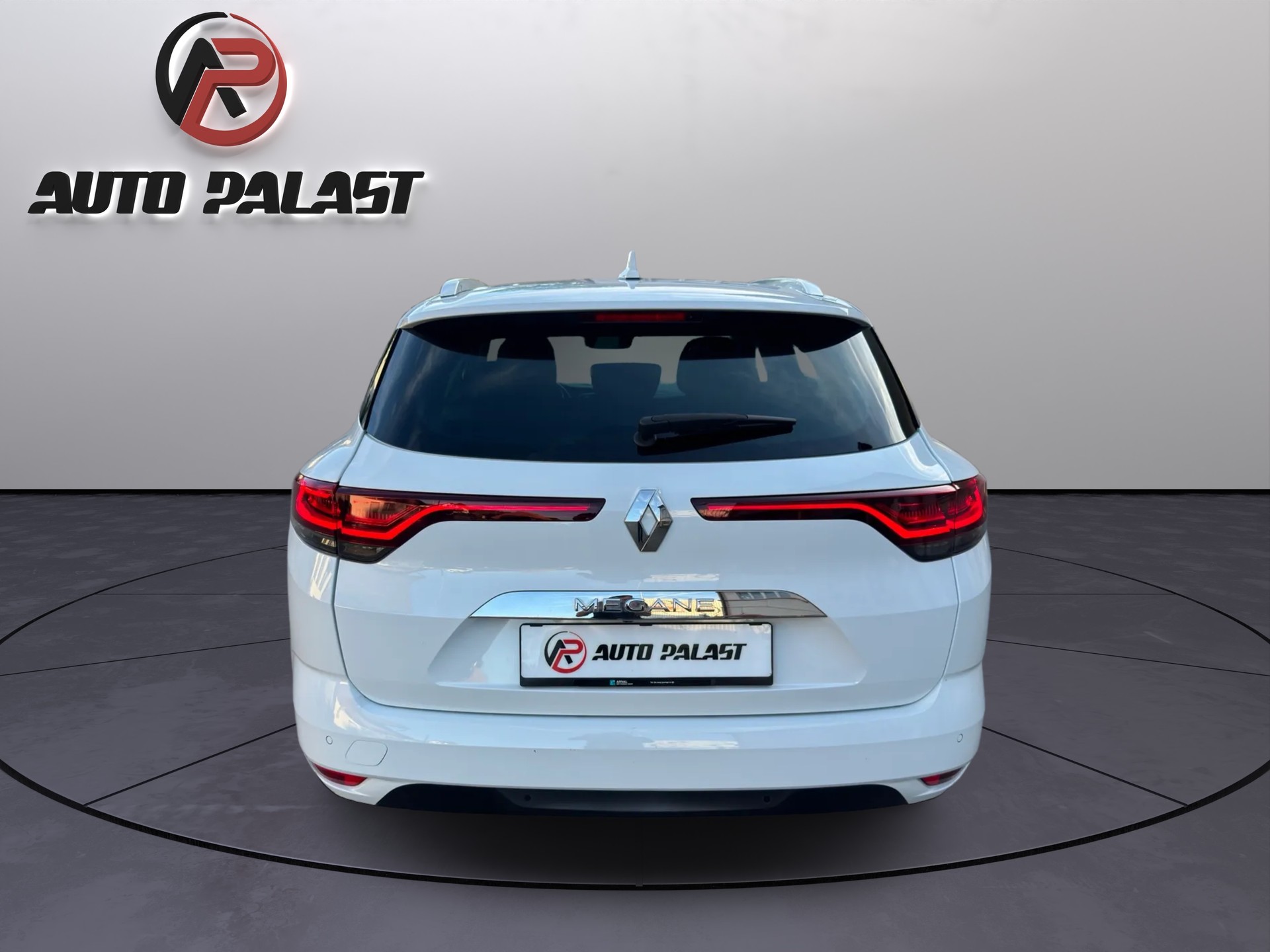 RENAULT Mégane Grandtour 1.3 16V Turbo Techno EDC-image-3