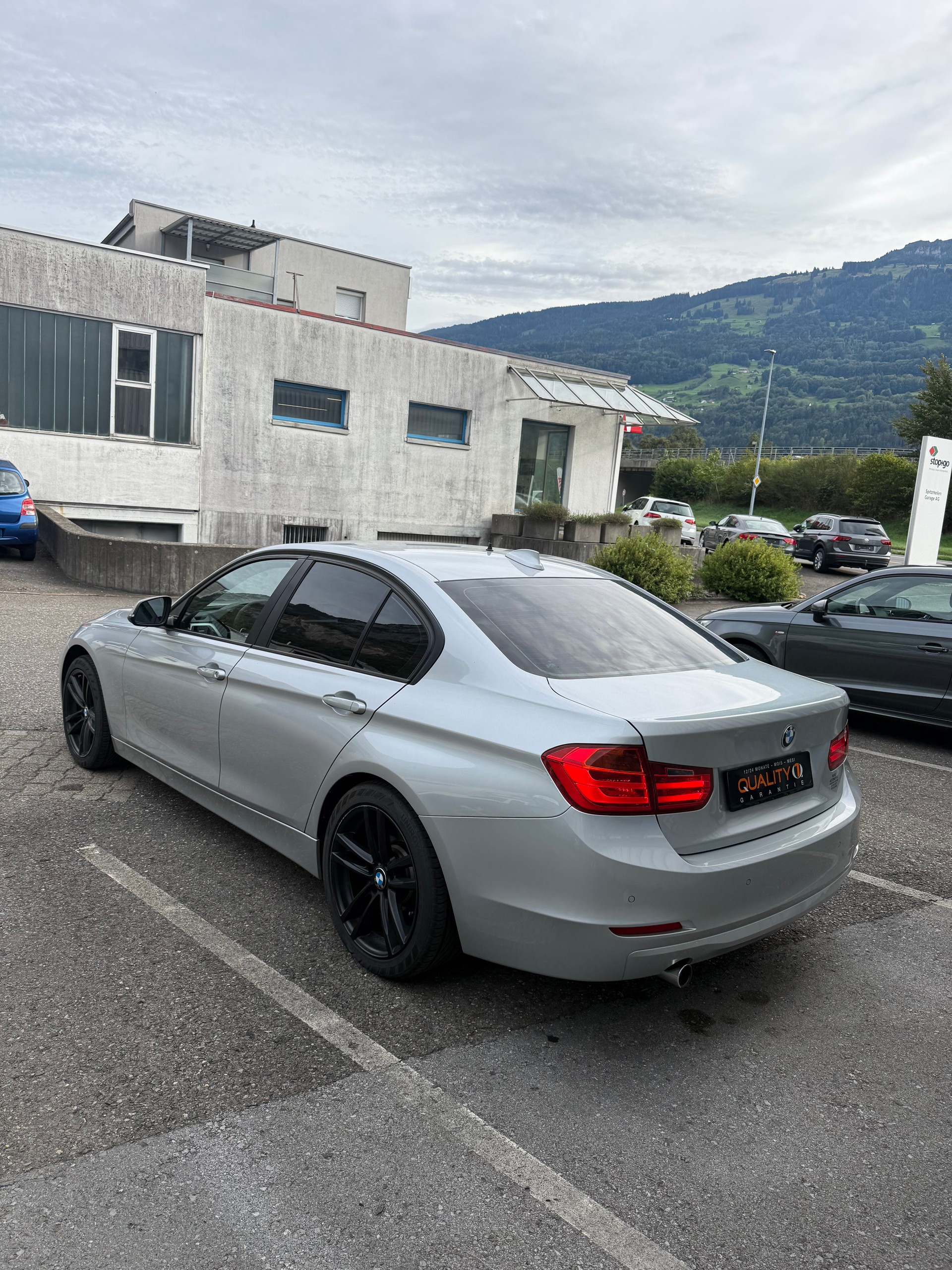 BMW 320d xDrive Steptronic-image-5