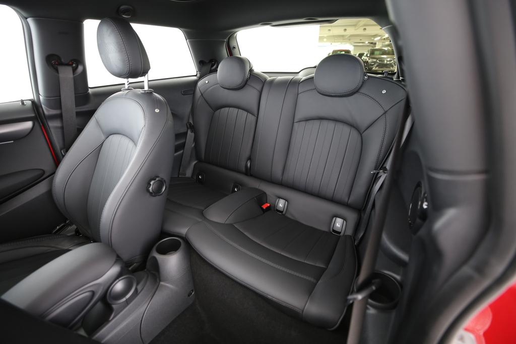 MINI F56 Cooper SE-image-14