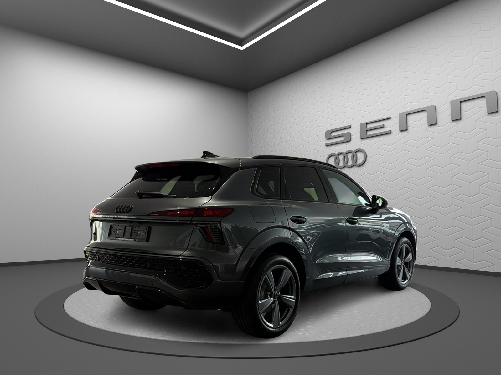 AUDI Q3 SUV 110 kW TFSI S tronic-image-2