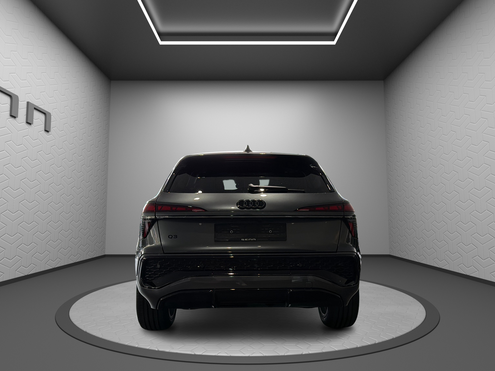 AUDI Q3 SUV 110 kW TFSI S tronic-image-4