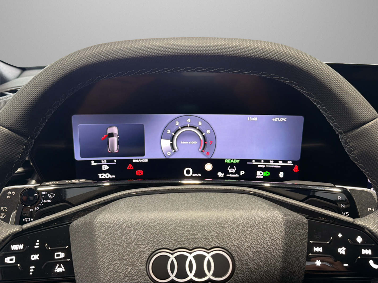 AUDI Q3 SUV 110 kW TFSI S tronic-image-8