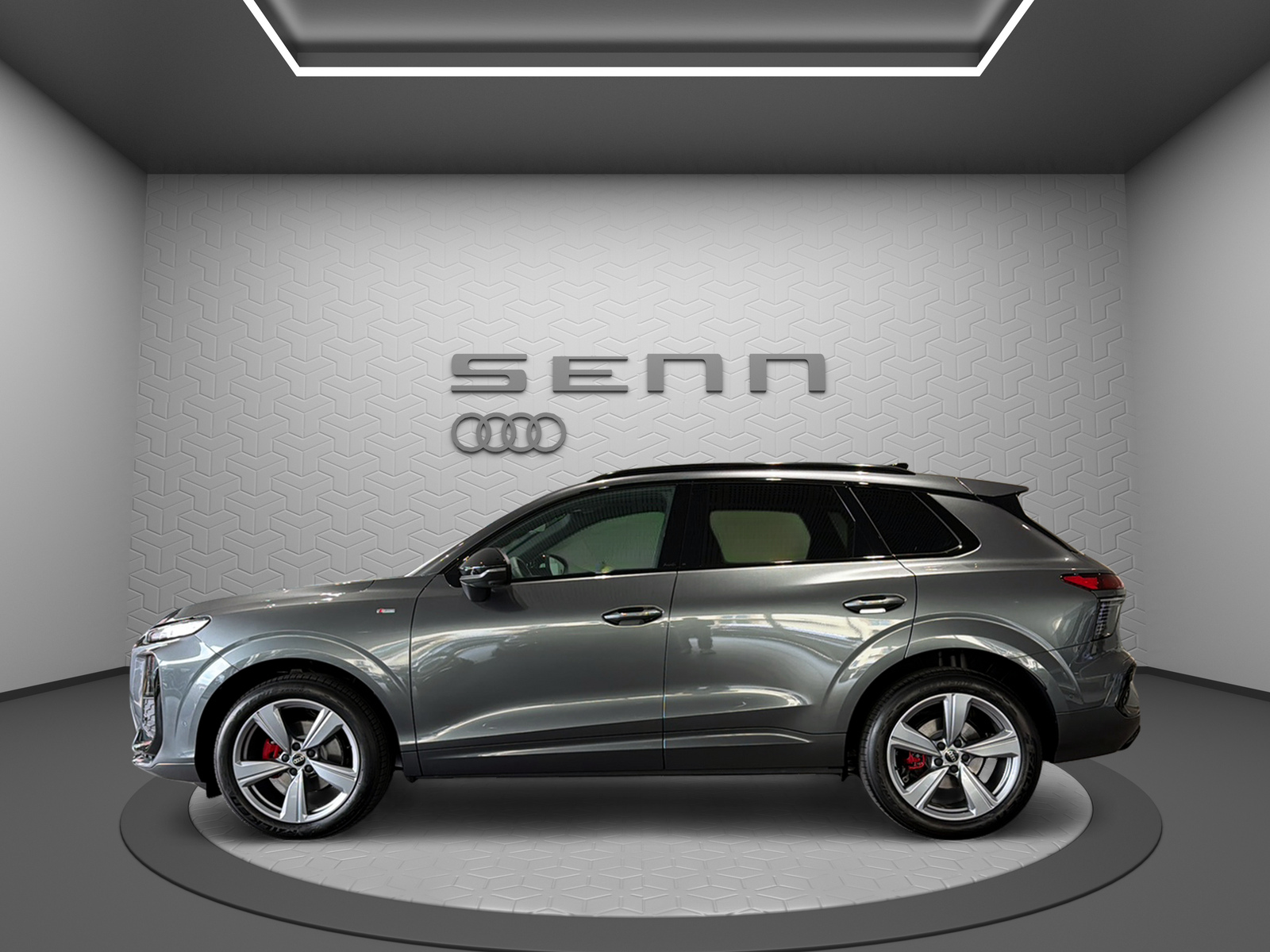 AUDI Q3 SUV 110 kW TFSI S tronic-image-1
