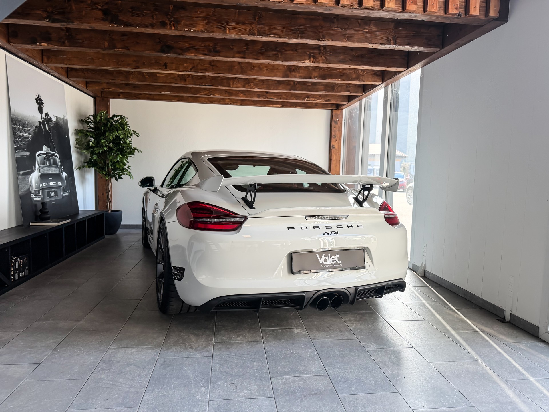 PORSCHE Cayman GT4 * Porsche Approved 04.2027-image-4
