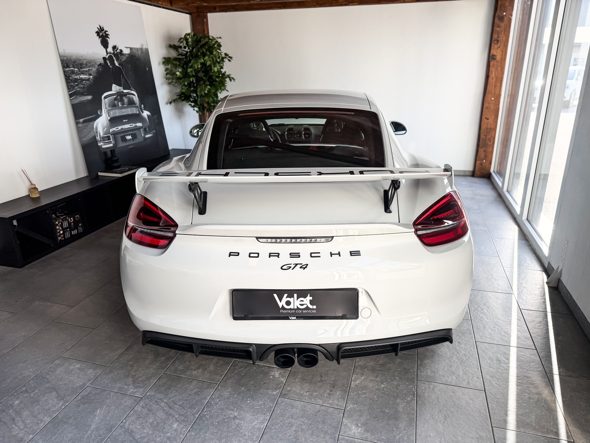PORSCHE Cayman GT4 * Porsche Approved 04.2027-image-6