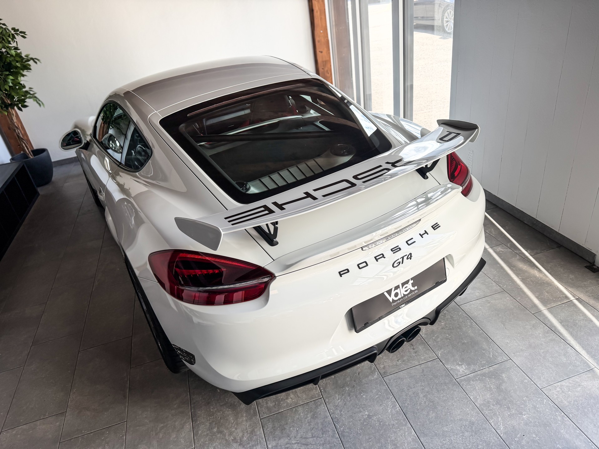 PORSCHE Cayman GT4 * Porsche Approved 04.2027-image-7