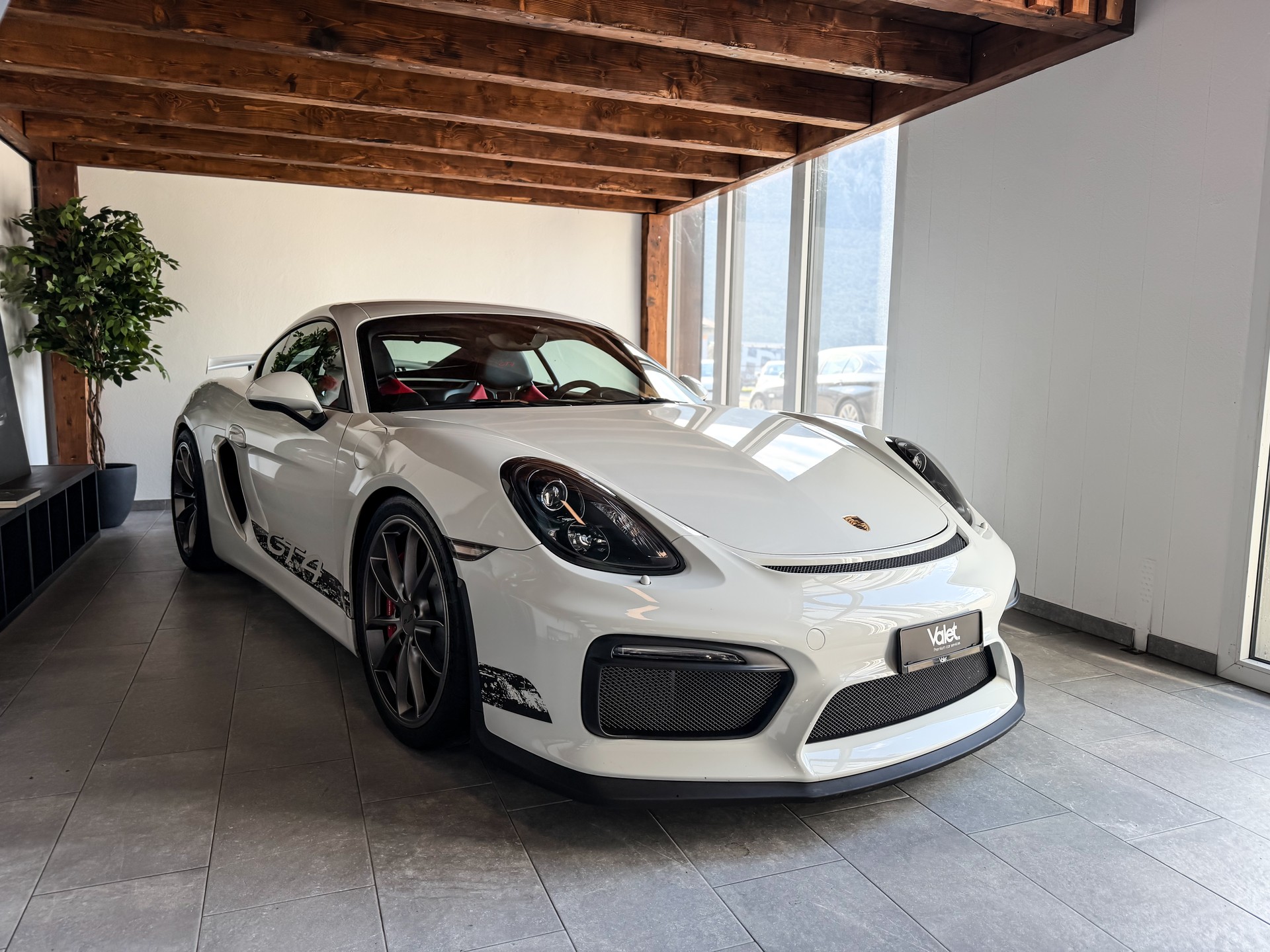 PORSCHE Cayman GT4 * Porsche Approved 04.2027-image-1