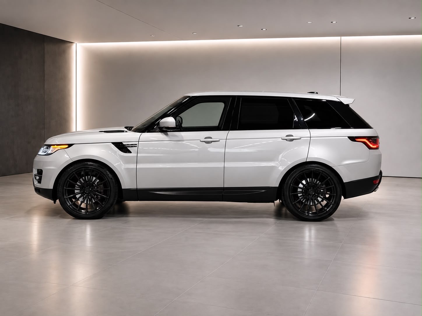 LAND ROVER Range Rover Sport 3.0 TDV6 SE Automatic-image-1
