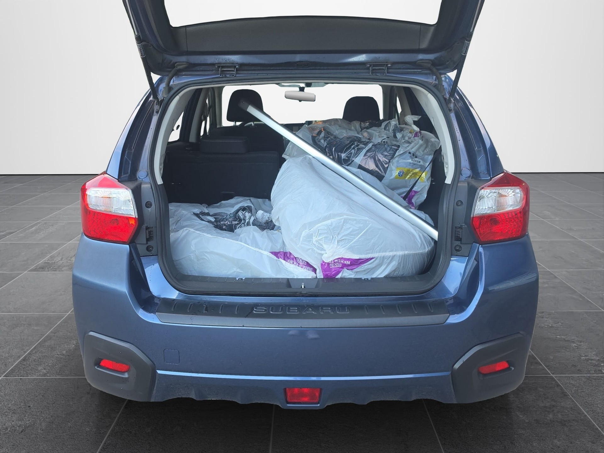 SUBARU XV 2.0 Swiss Two AWD CVT-image-11