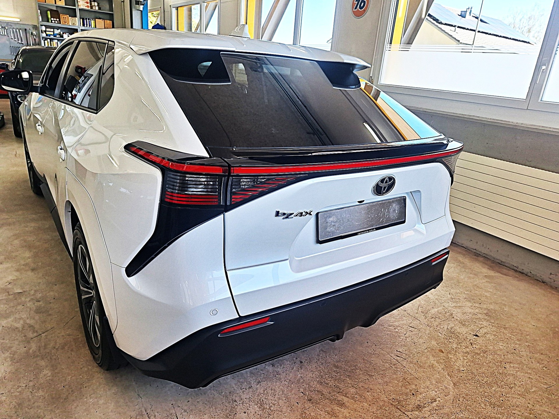 TOYOTA bZ4X Style 71,4 kWh 2WD⚡CH-Auslieferung mit fortlaufender Herstellergarantie / Bis 504KM Reichweite⚡-image-5