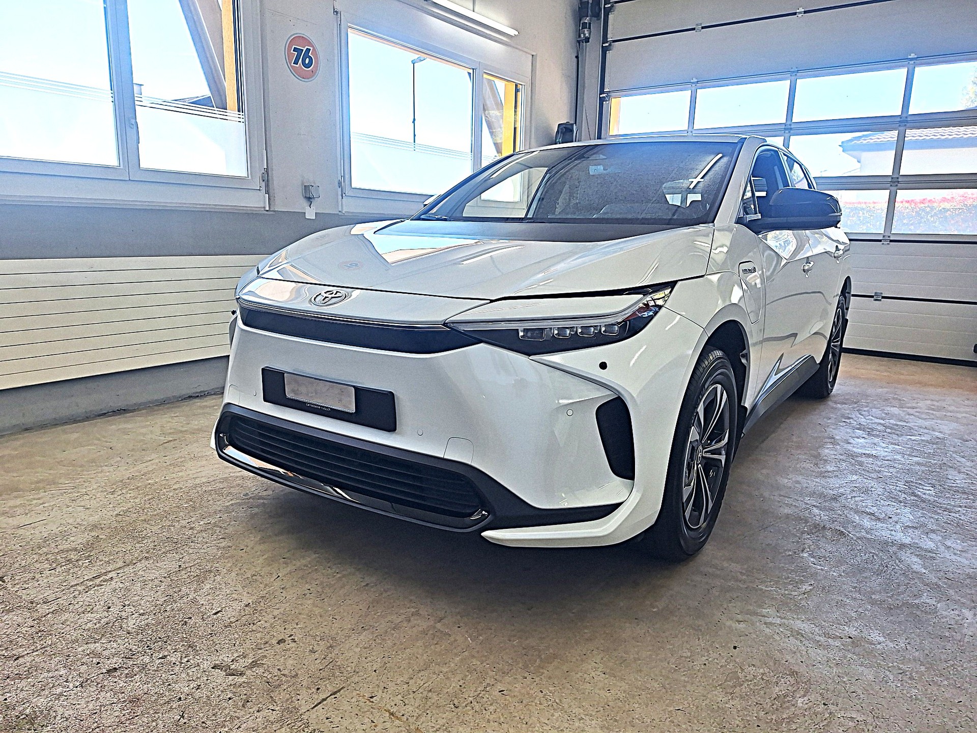 TOYOTA bZ4X Style 71,4 kWh 2WD⚡CH-Auslieferung mit fortlaufender Herstellergarantie / Bis 504KM Reichweite⚡-image-1