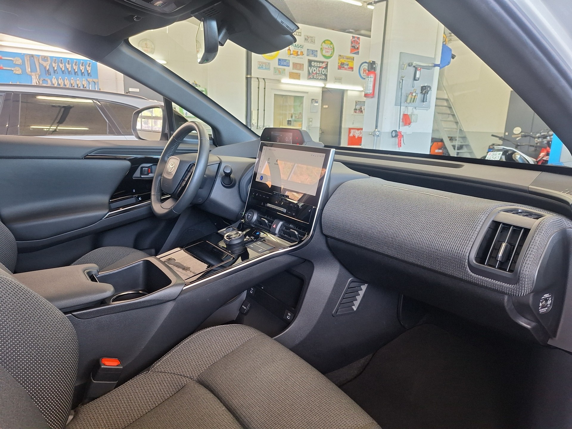 TOYOTA bZ4X Style 71,4 kWh 2WD⚡CH-Auslieferung mit fortlaufender Herstellergarantie / Bis 504KM Reichweite⚡-image-14