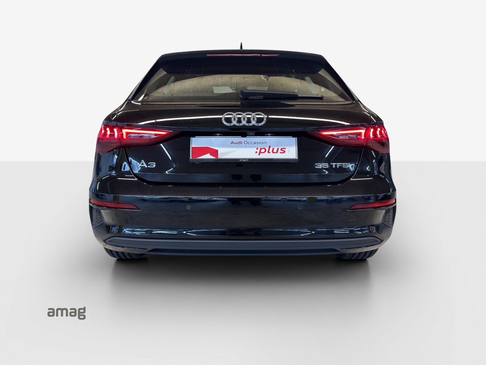AUDI A3 Sportback 35 TFSI Attraction S-tronic-image-3