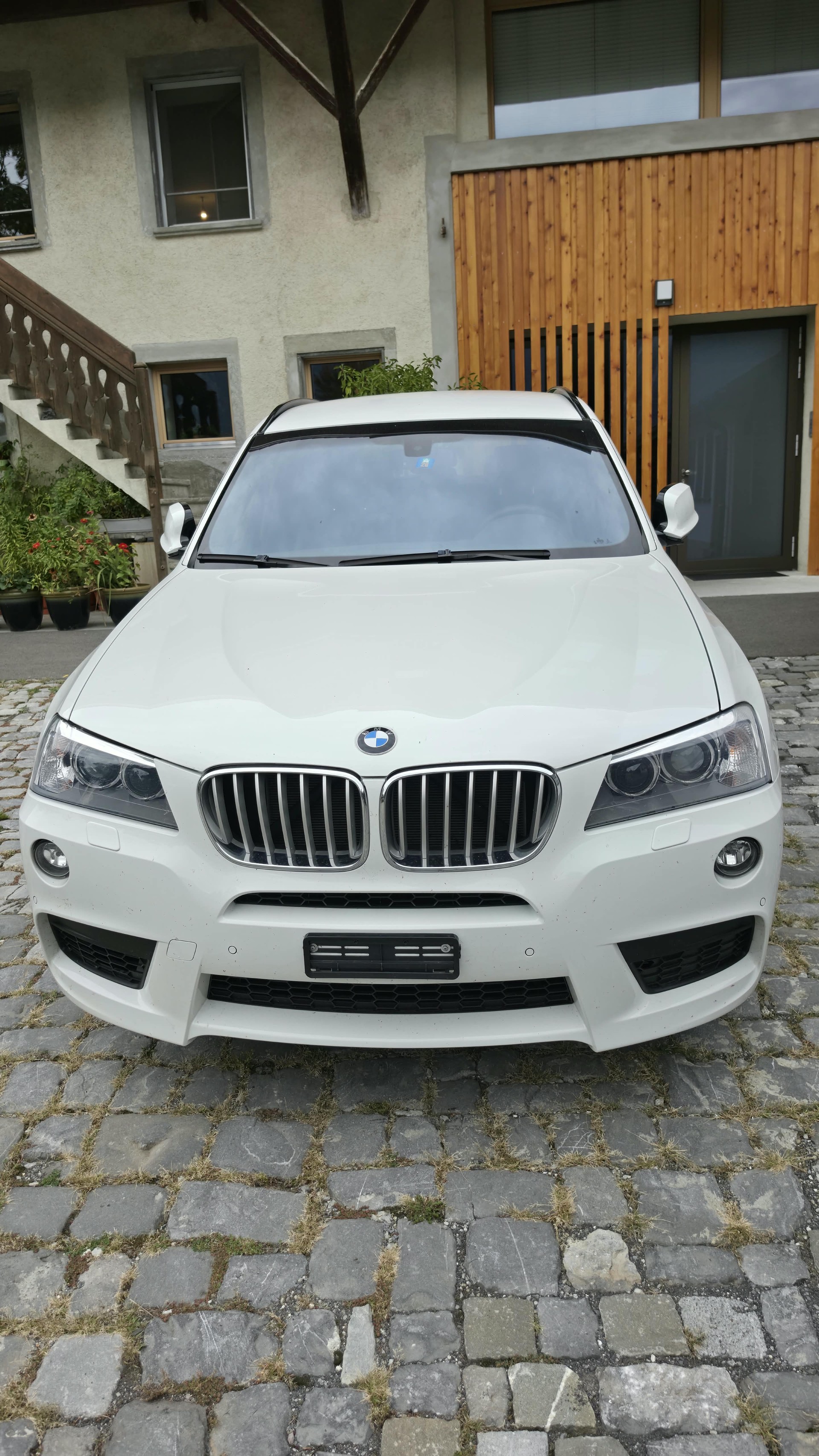 BMW 30d xDrive-image-0